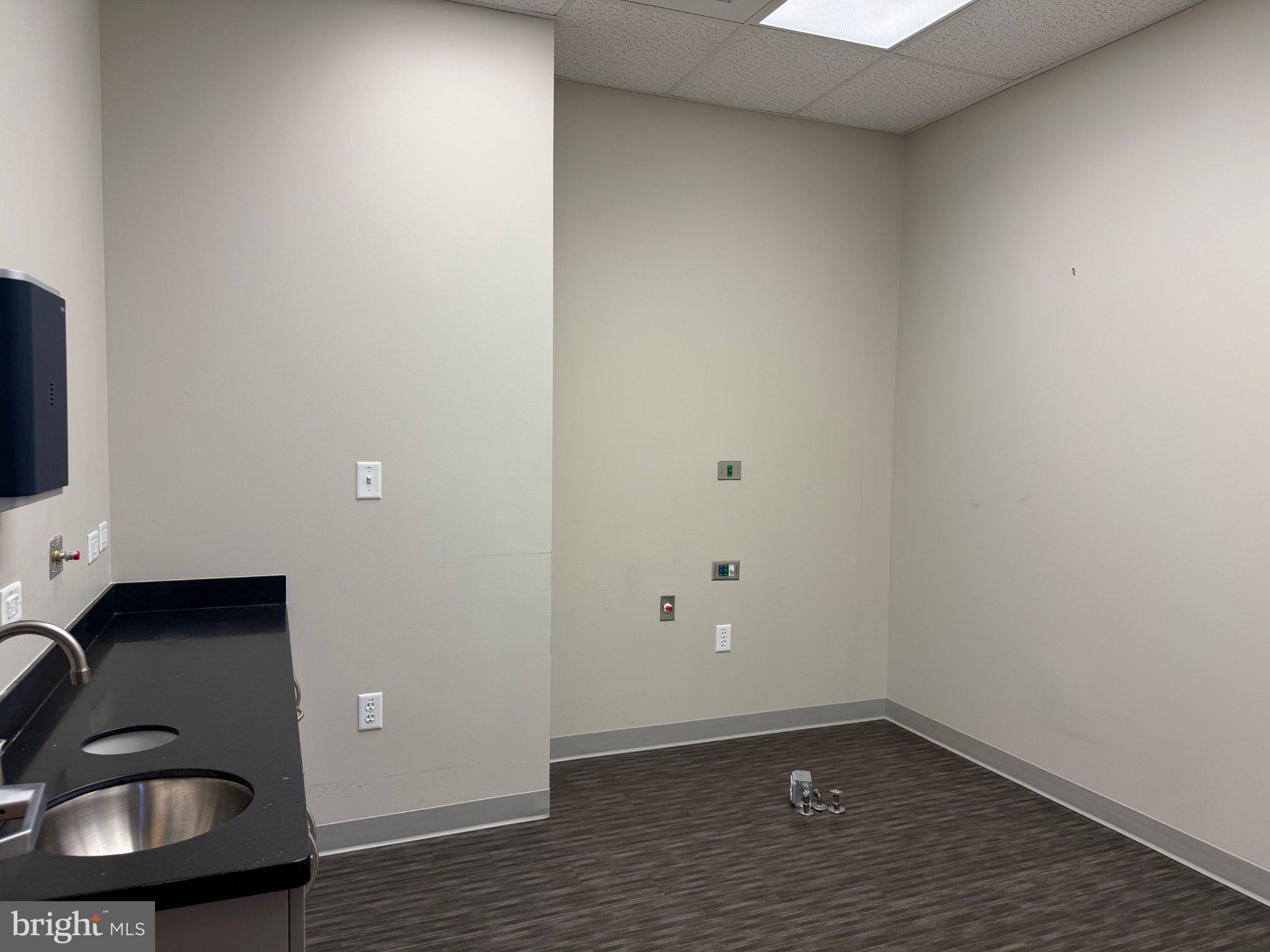 N PRINCE FREDERICK BOULEVARD 104