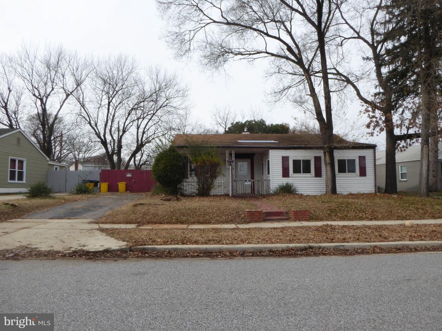 This is a Fannie Mae Reverse Mortgage Foreclosure.  Seller must comply with HUD guidelines 24 CFR 206.125.  Please research and review HUD Guideline.  Seller is exempt from Doc/Trans, Buyer Pays All.   One level living, driveway, fenced rear and nice large lot.  The front has a covered porch and an additional room which could be storage or a rec room.  The living room and dining room lead to the kitchen and rear enclosed porch.    There are three bedrooms and one bath.
