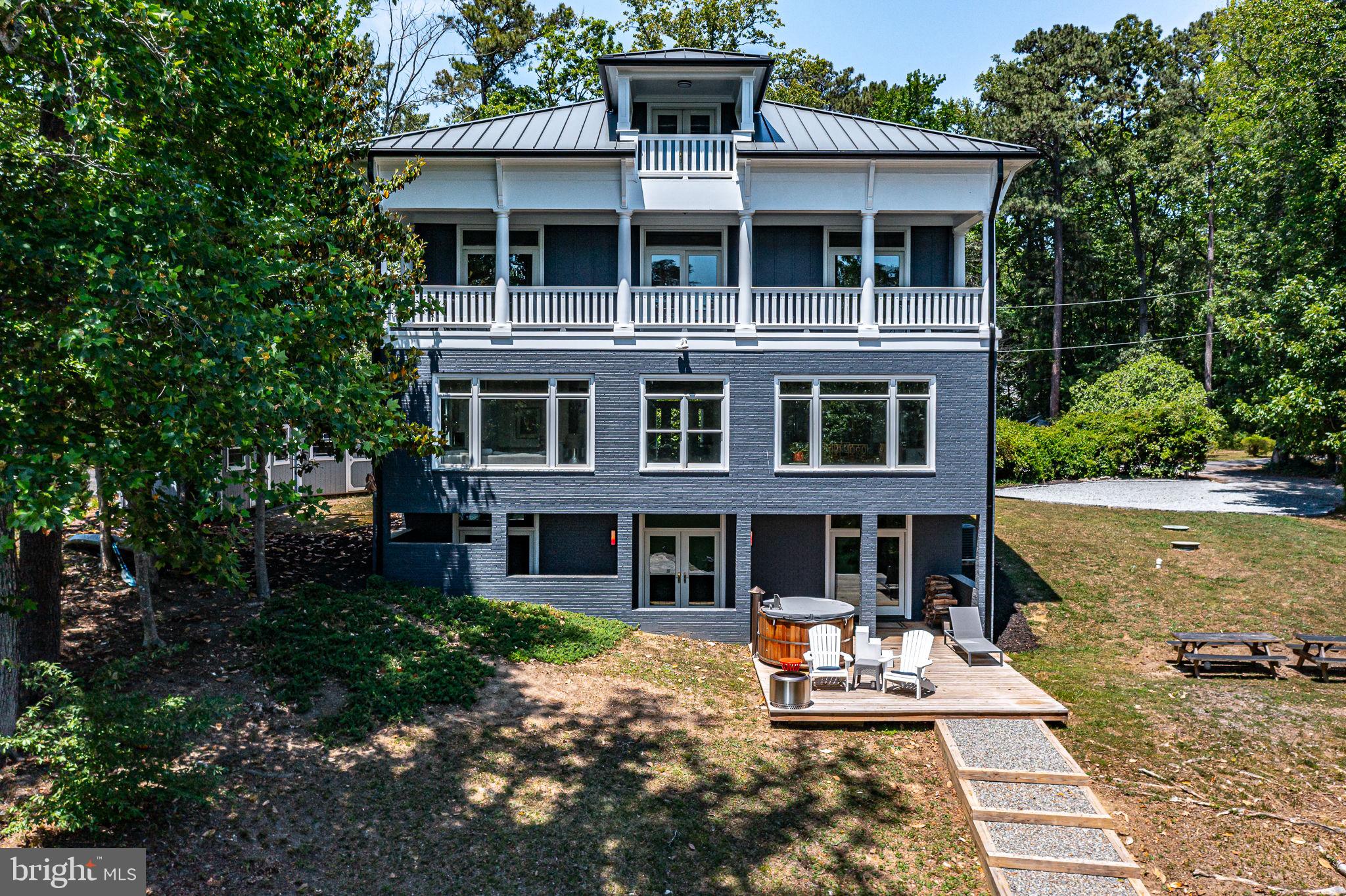 253 GOLF COURSE DRIVE