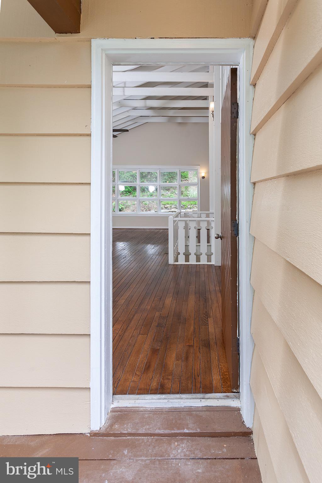 BULL RUN MOUNTAIN ESTATE - Residential