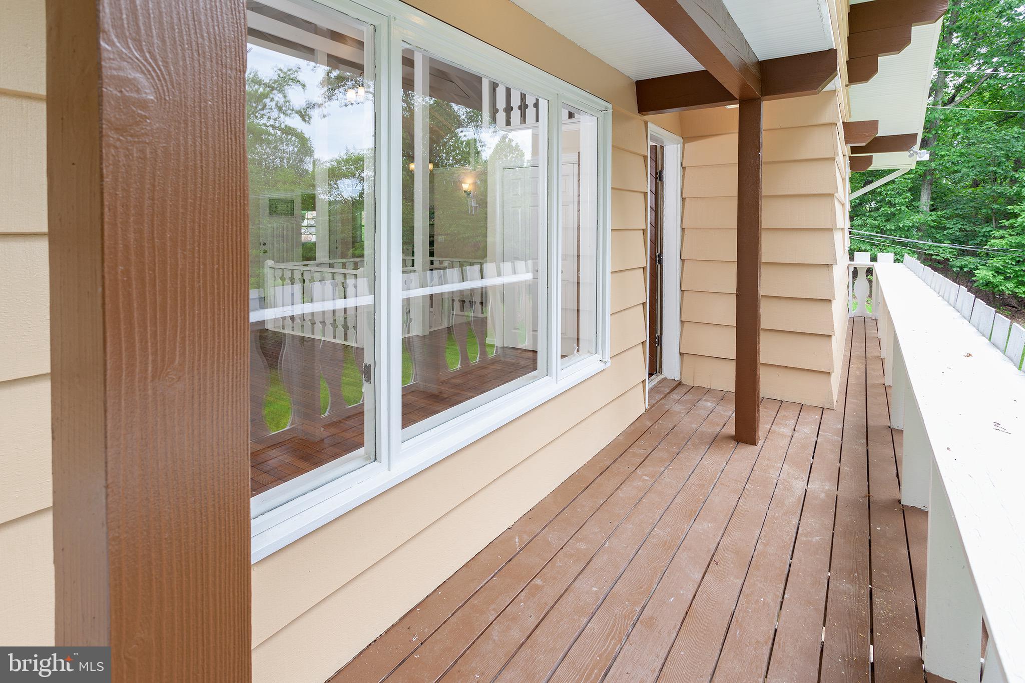 BULL RUN MOUNTAIN ESTATE - Residential