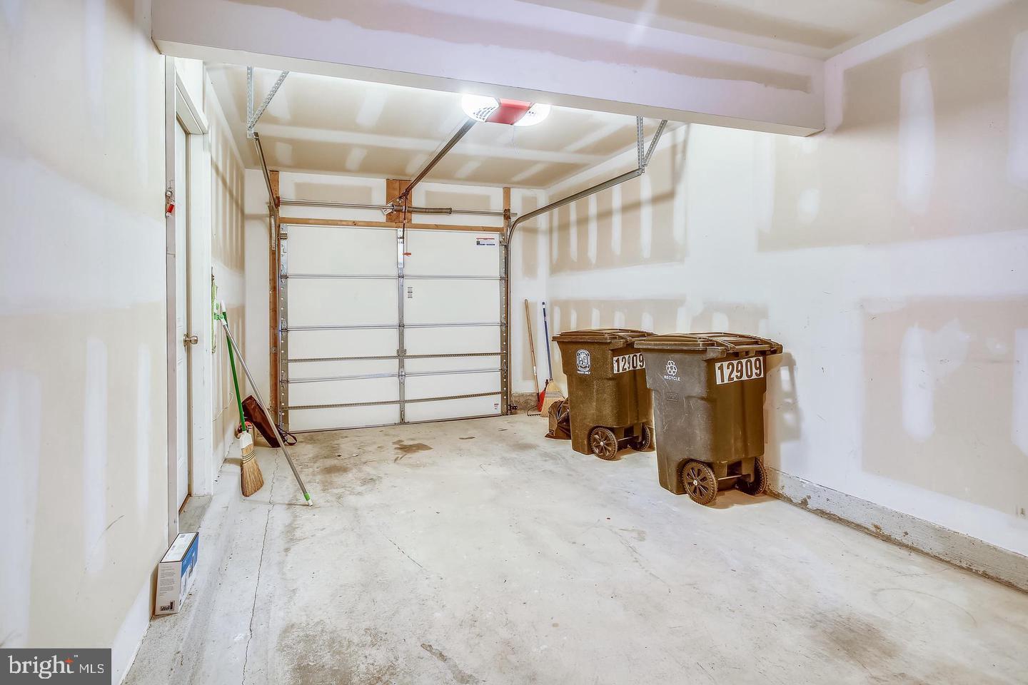 MARLTON TOWN CENTER - Residential