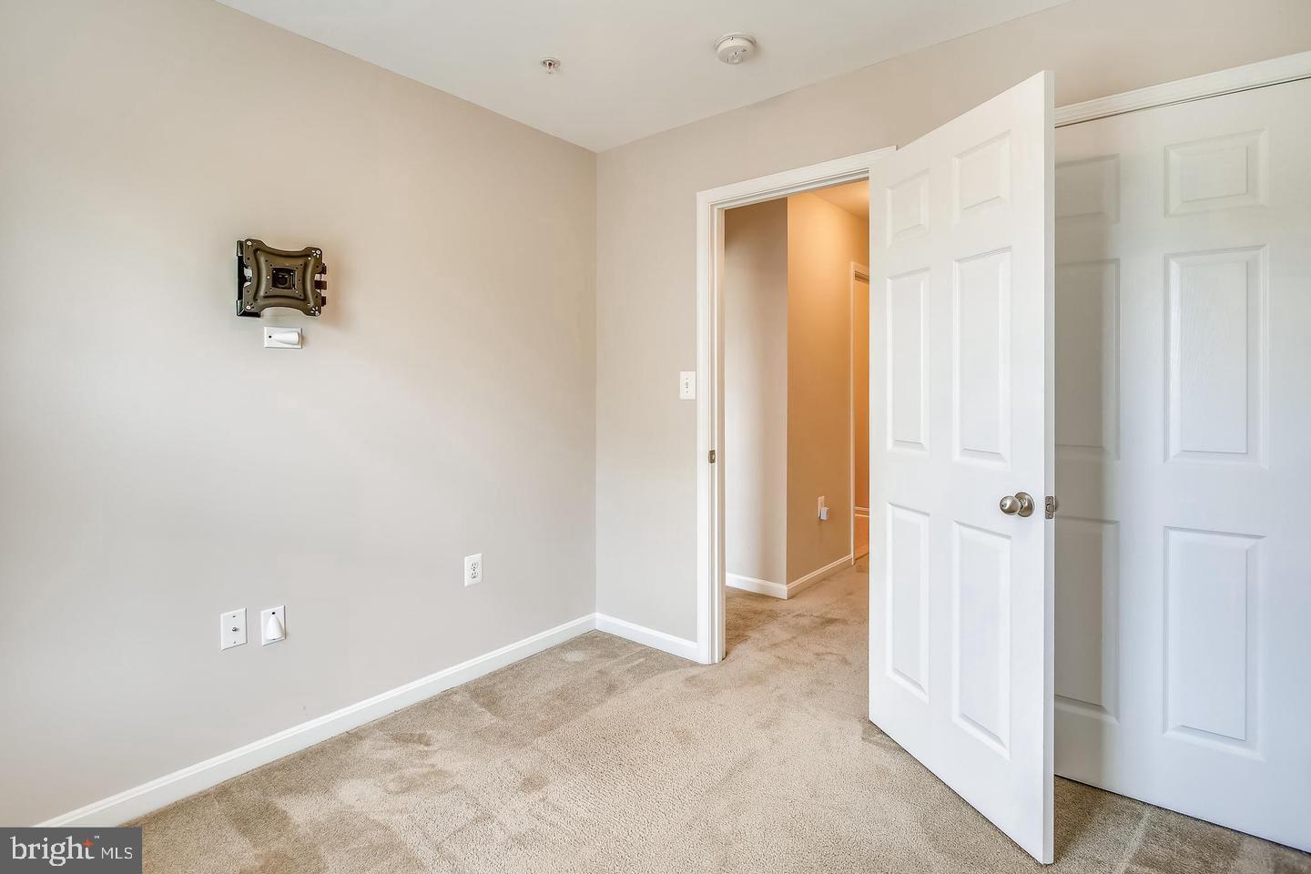 MARLTON TOWN CENTER - Residential