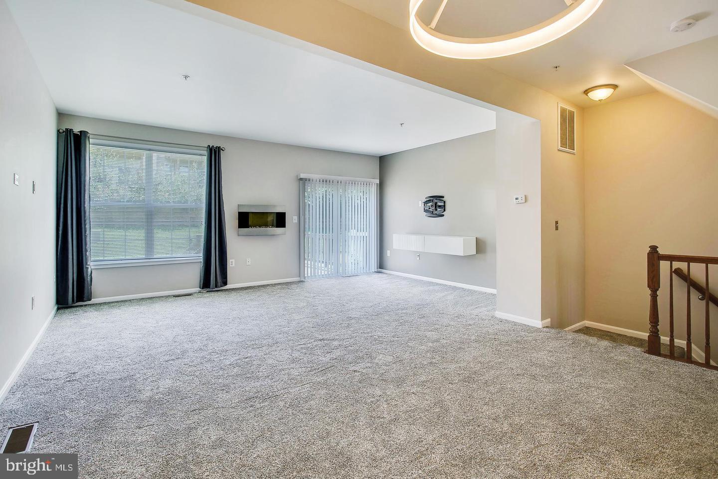 MARLTON TOWN CENTER - Residential