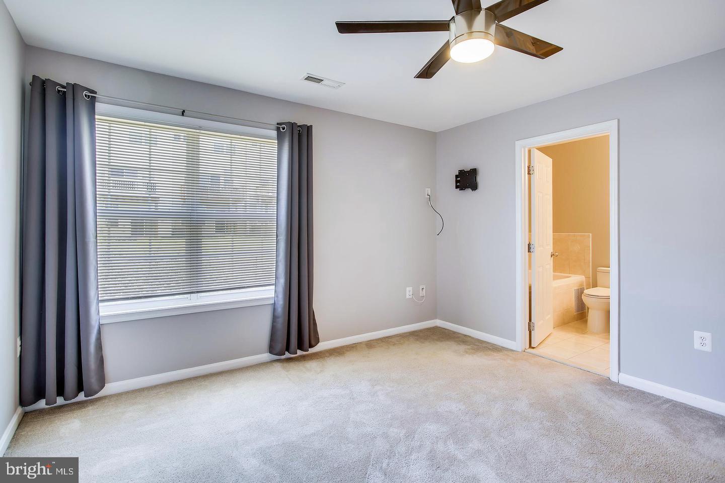 MARLTON TOWN CENTER - Residential