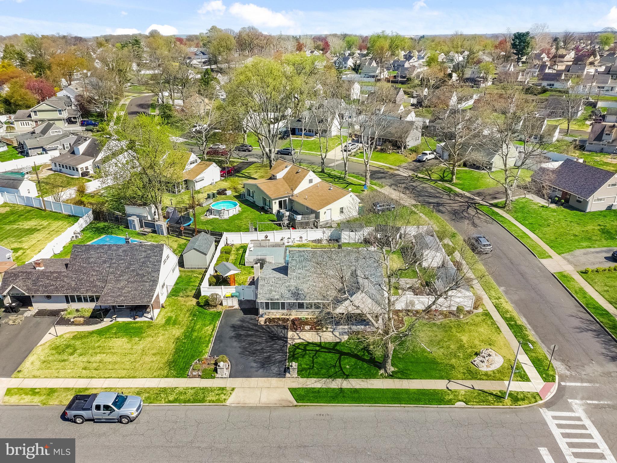 QUINCY HOLLOW - Residential