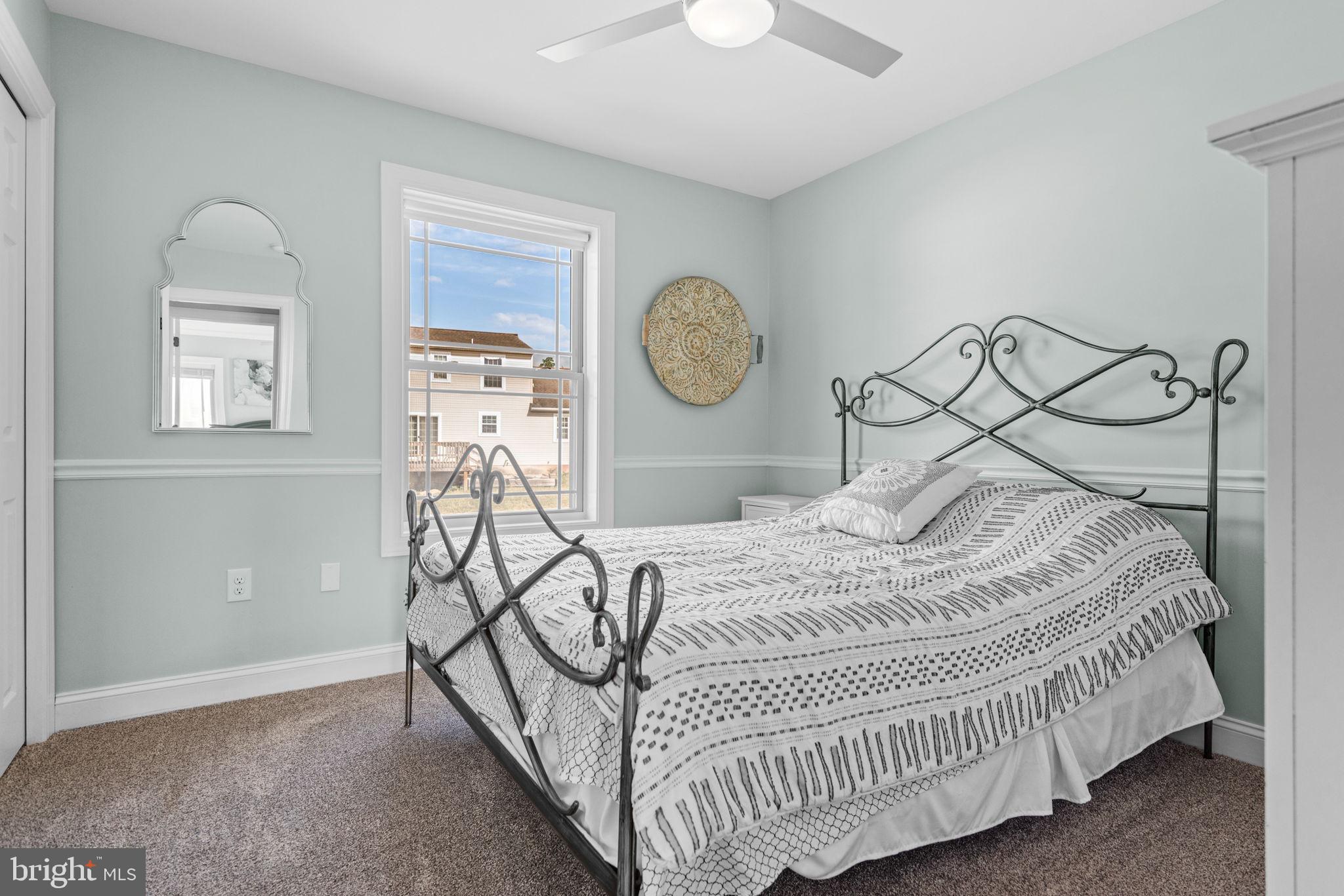 STONEGATE COMMONS - Residential