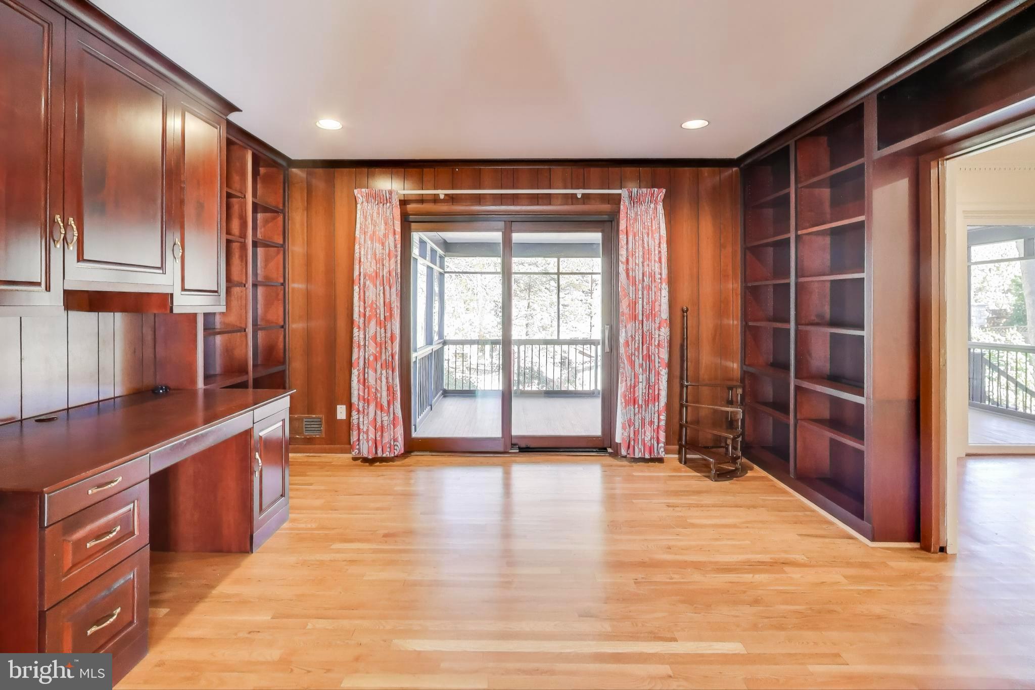 CHAIN BRIDGE FOREST - Residential Lease