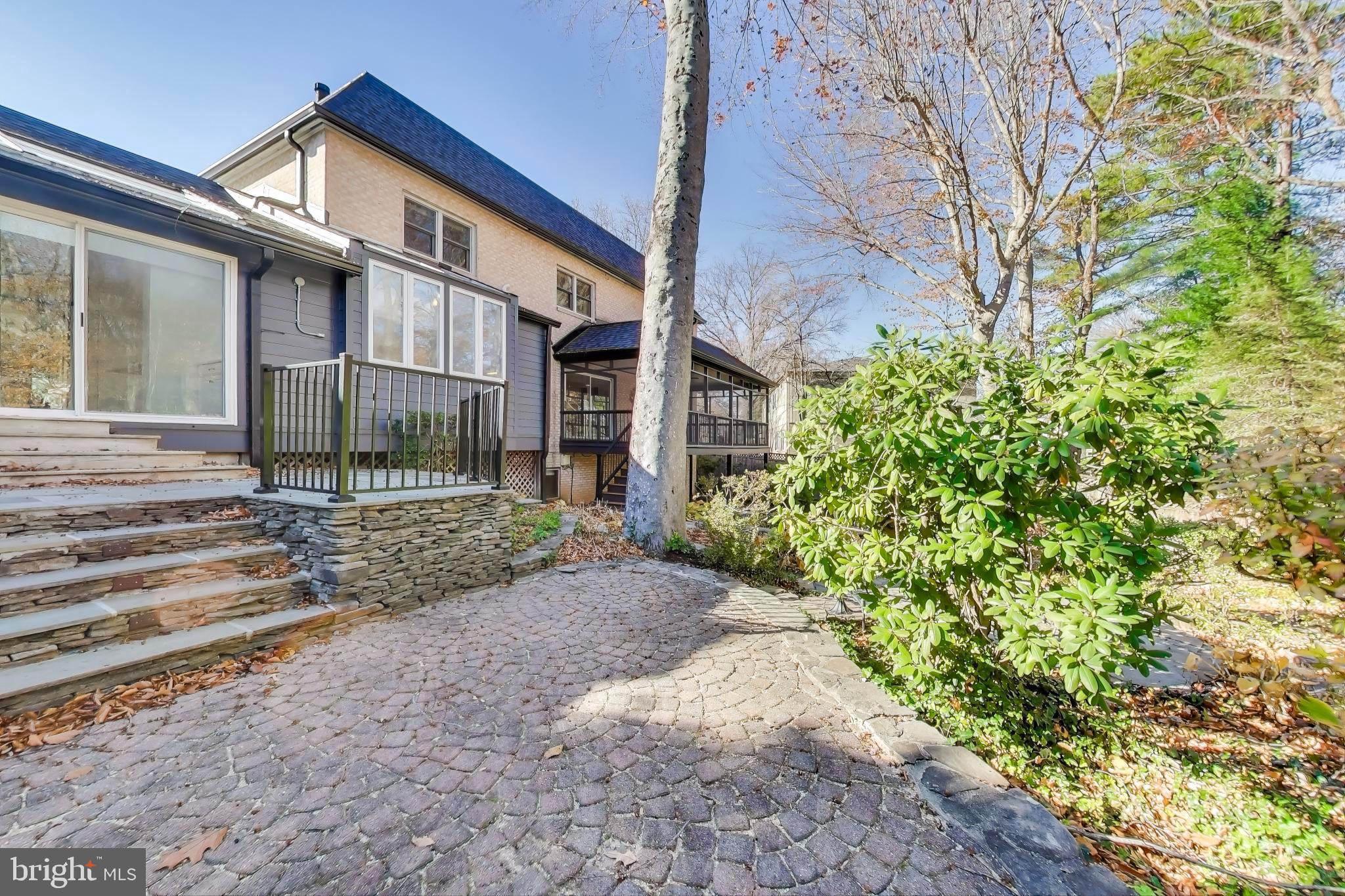 CHAIN BRIDGE FOREST - Residential Lease