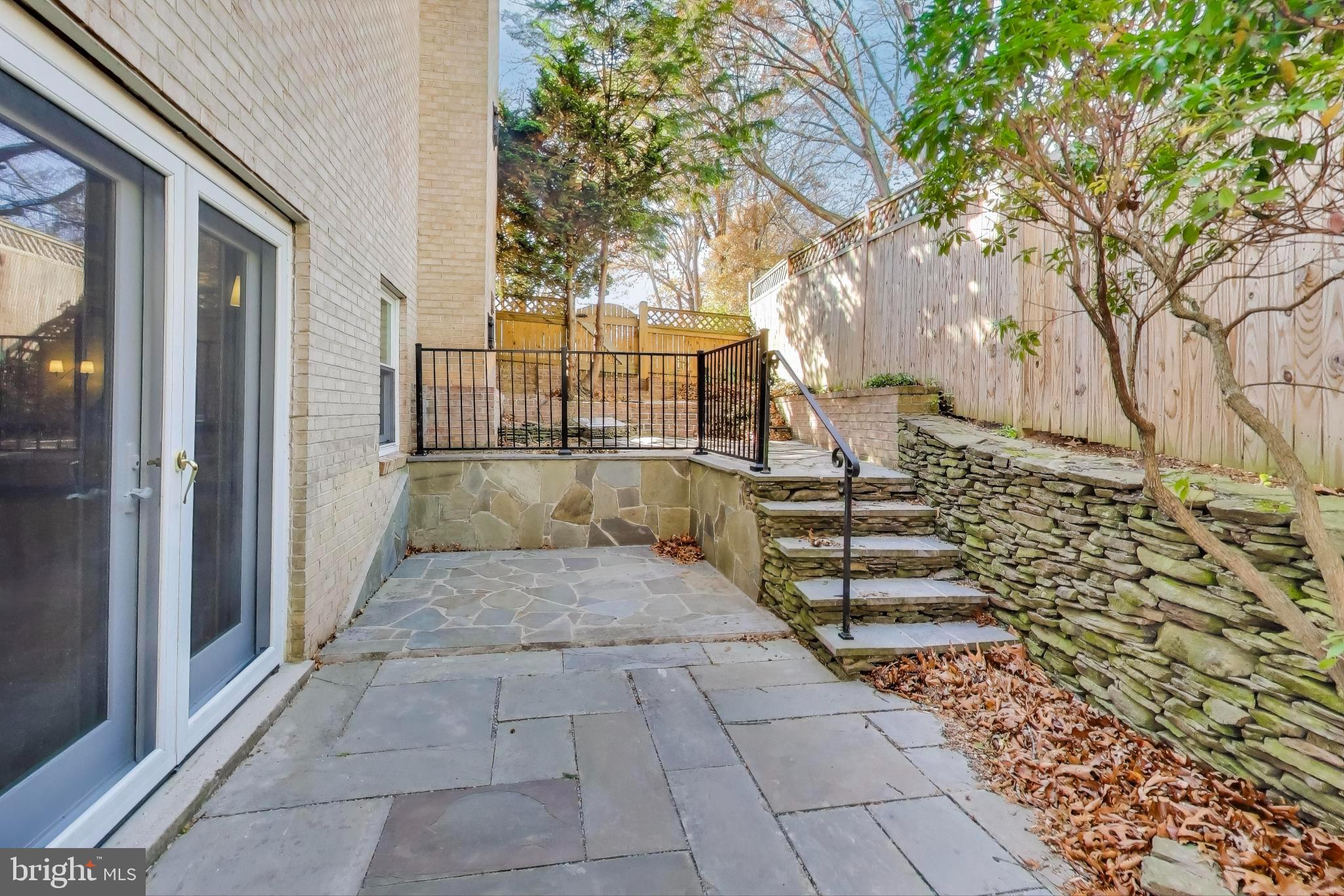 CHAIN BRIDGE FOREST - Residential Lease