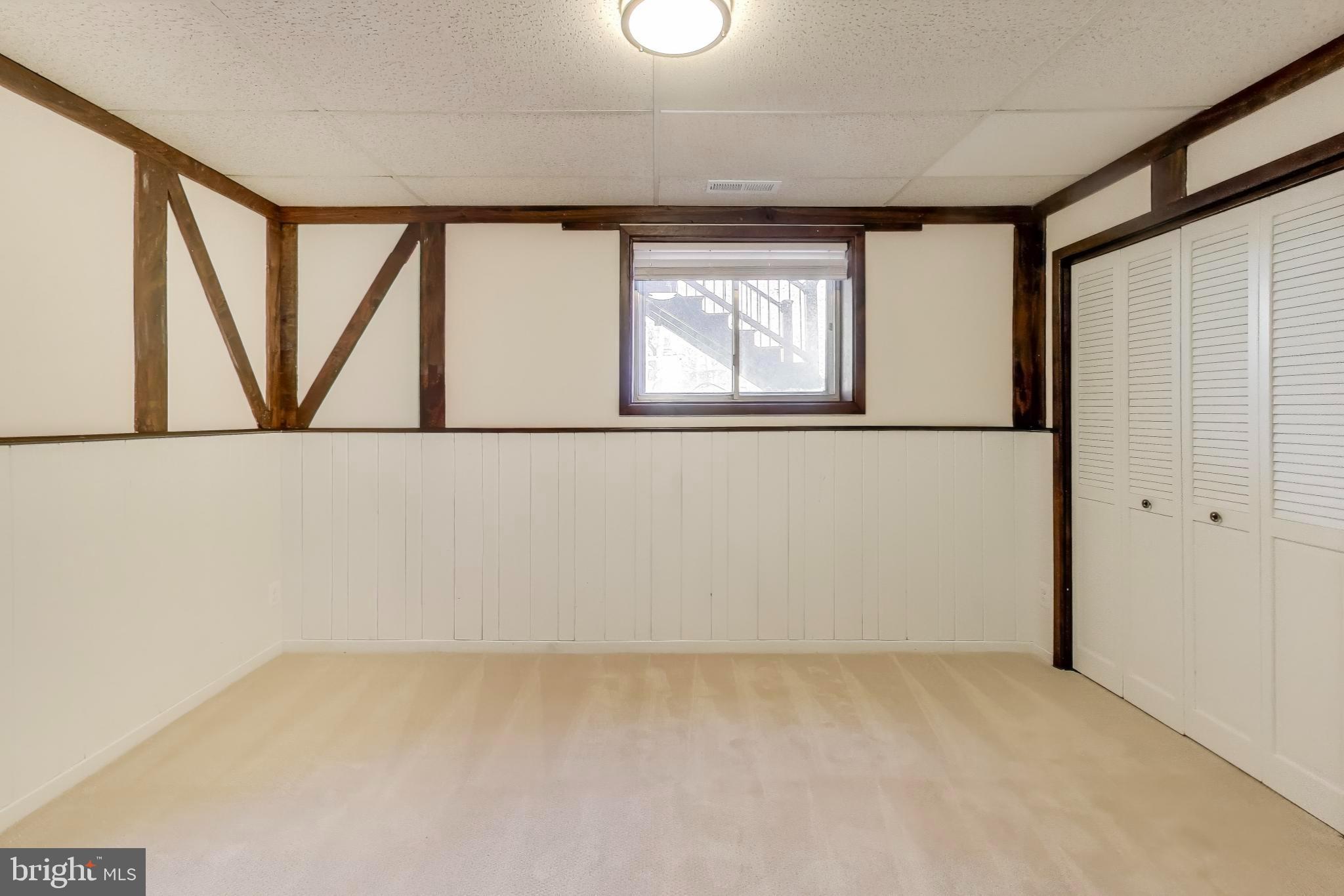 CHAIN BRIDGE FOREST - Residential Lease