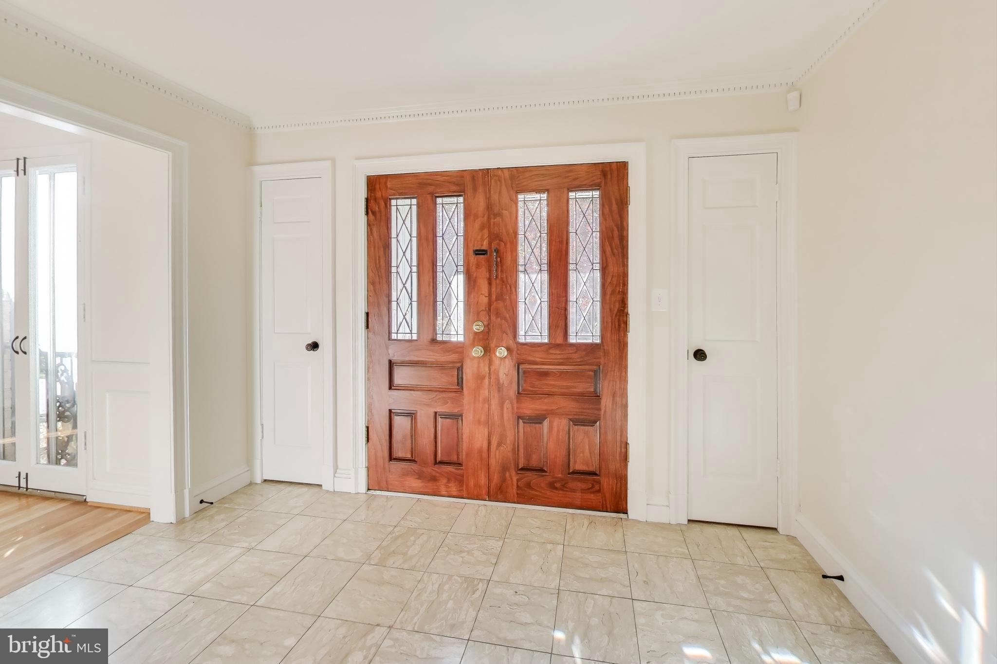 CHAIN BRIDGE FOREST - Residential Lease