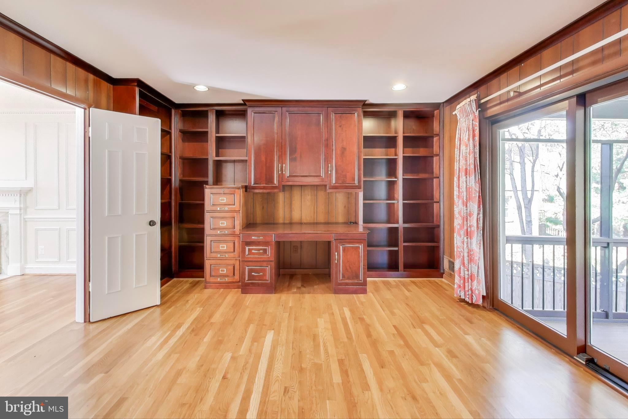 CHAIN BRIDGE FOREST - Residential Lease