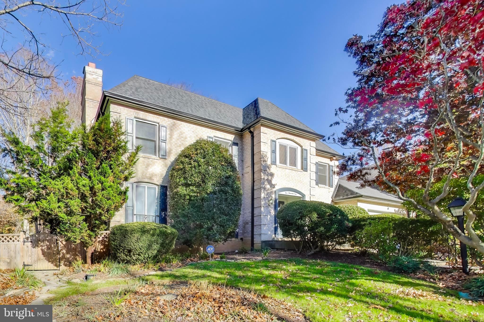 CHAIN BRIDGE FOREST - Residential Lease