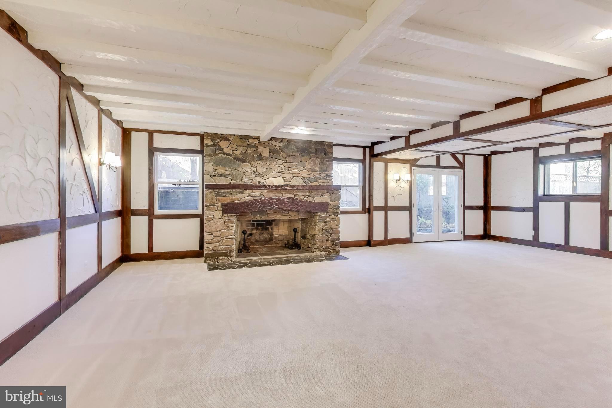 CHAIN BRIDGE FOREST - Residential Lease