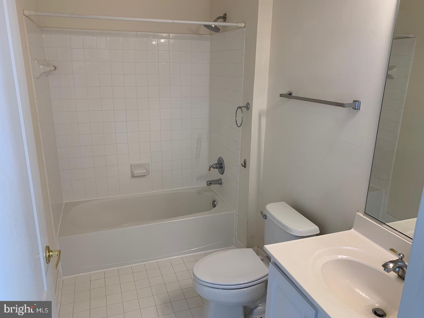 MADISON PARK AT WEST MARKET - Residential Lease