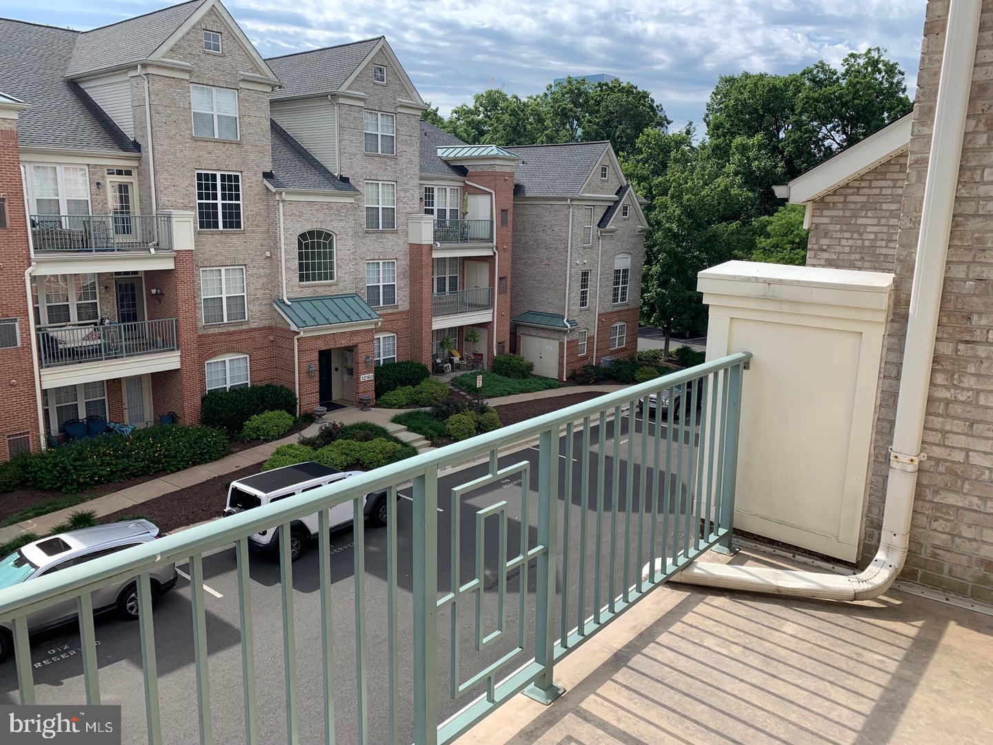 MADISON PARK AT WEST MARKET - Residential Lease