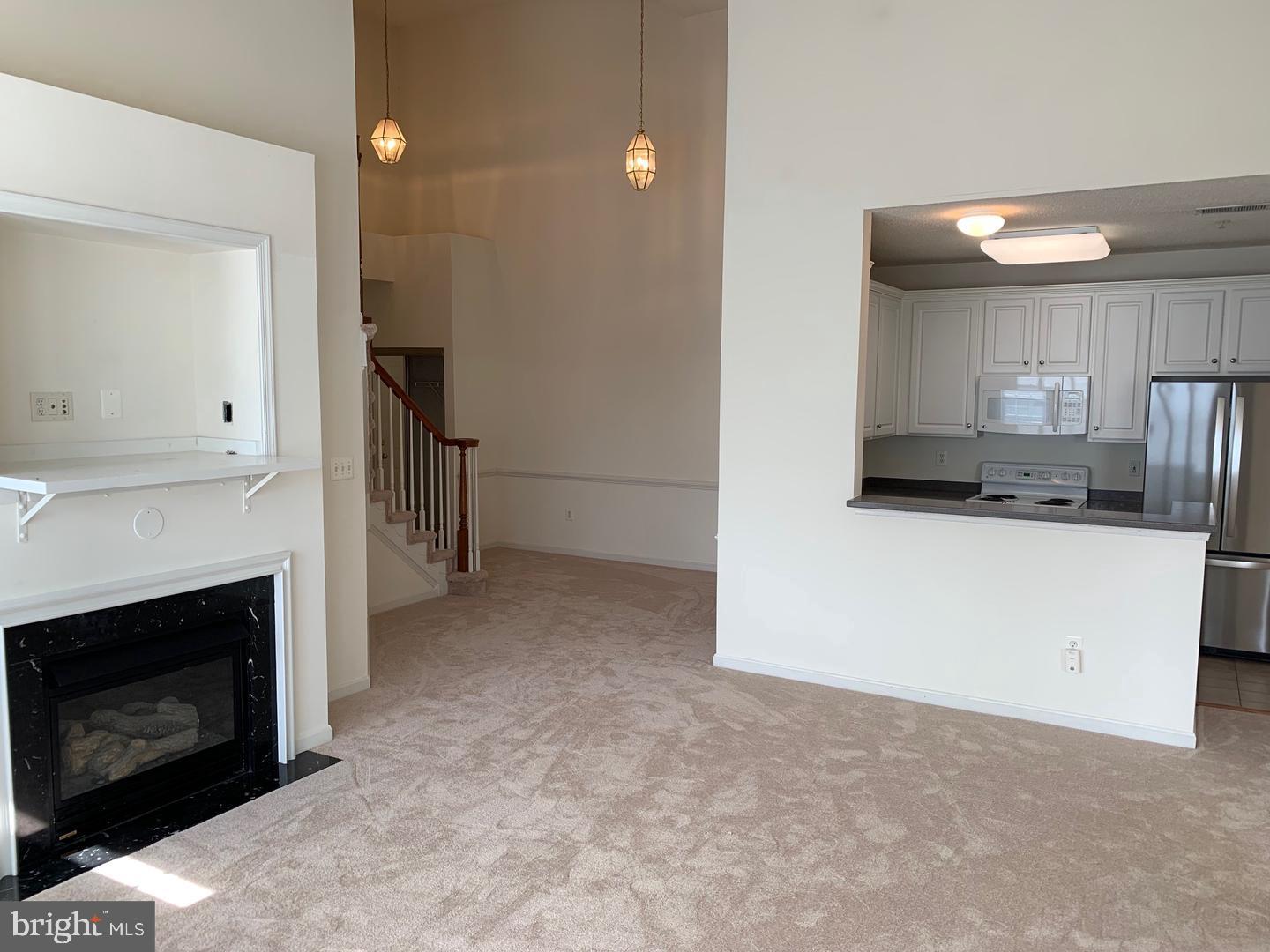 MADISON PARK AT WEST MARKET - Residential Lease