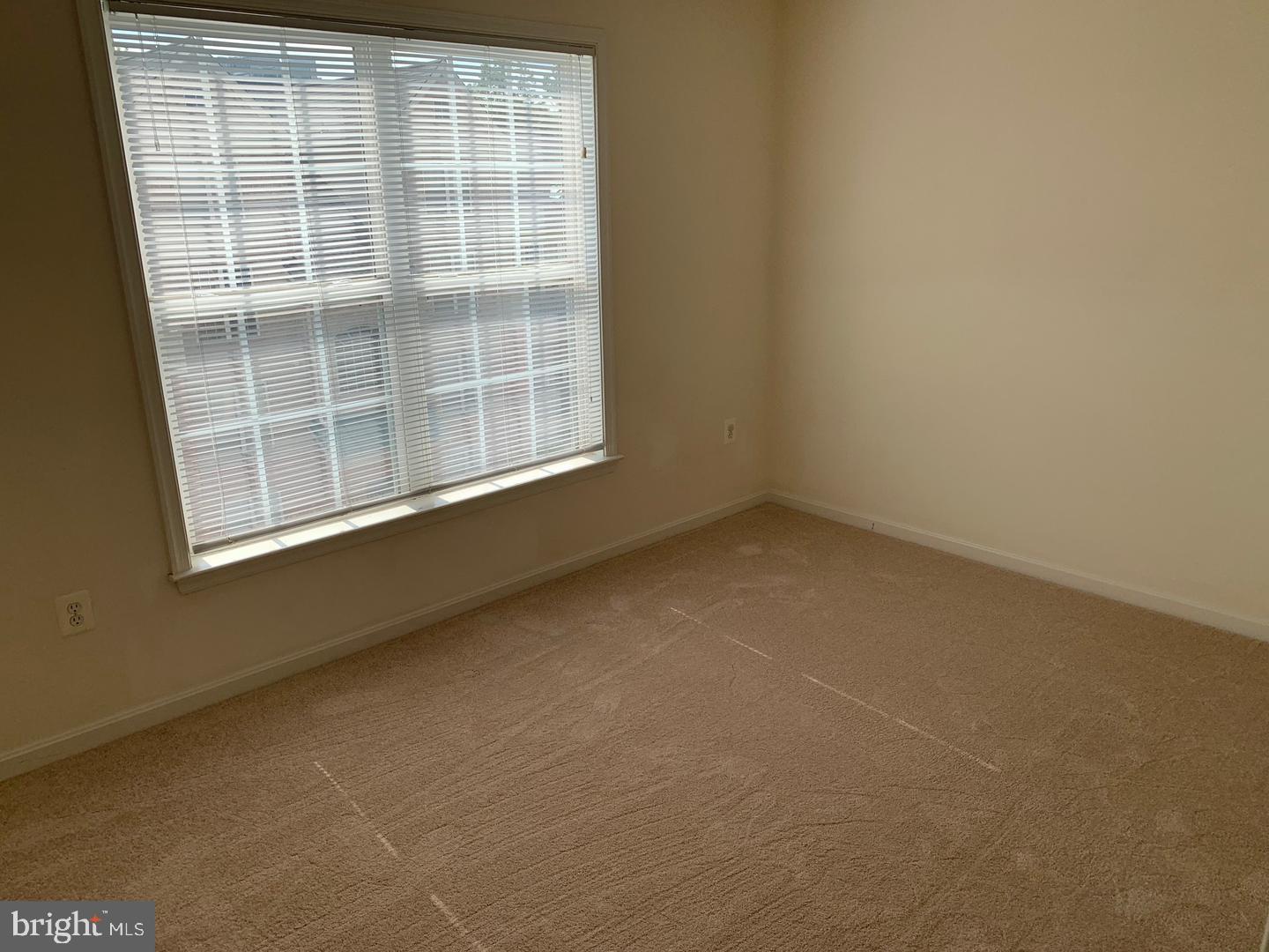 MADISON PARK AT WEST MARKET - Residential Lease