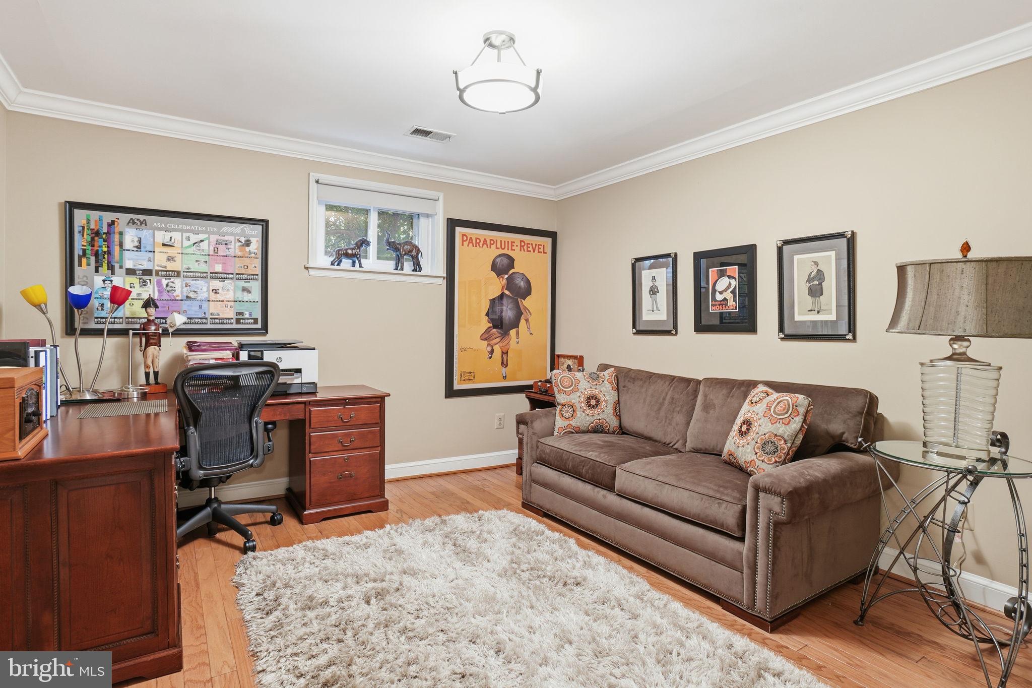 ARLINGTON RIDGE - Residential