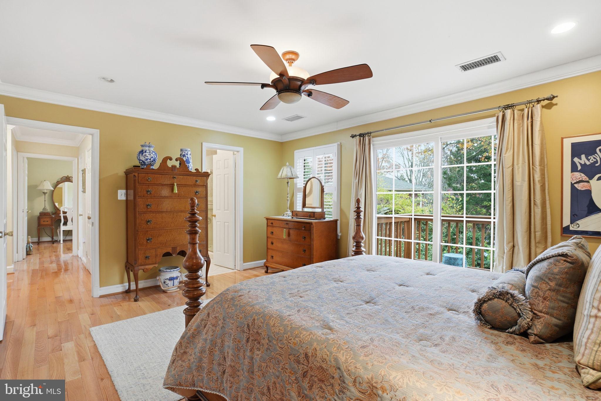 ARLINGTON RIDGE - Residential