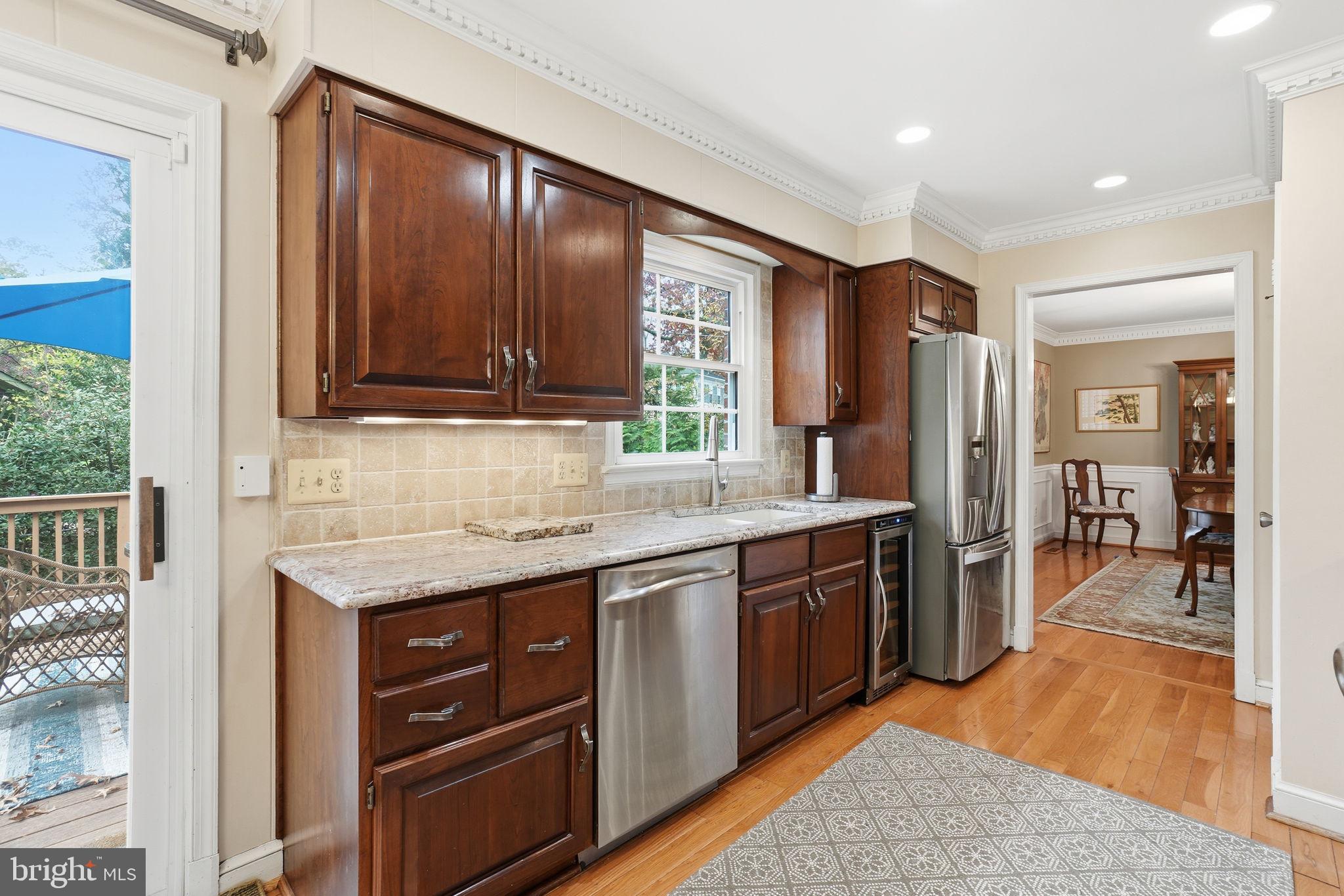 ARLINGTON RIDGE - Residential