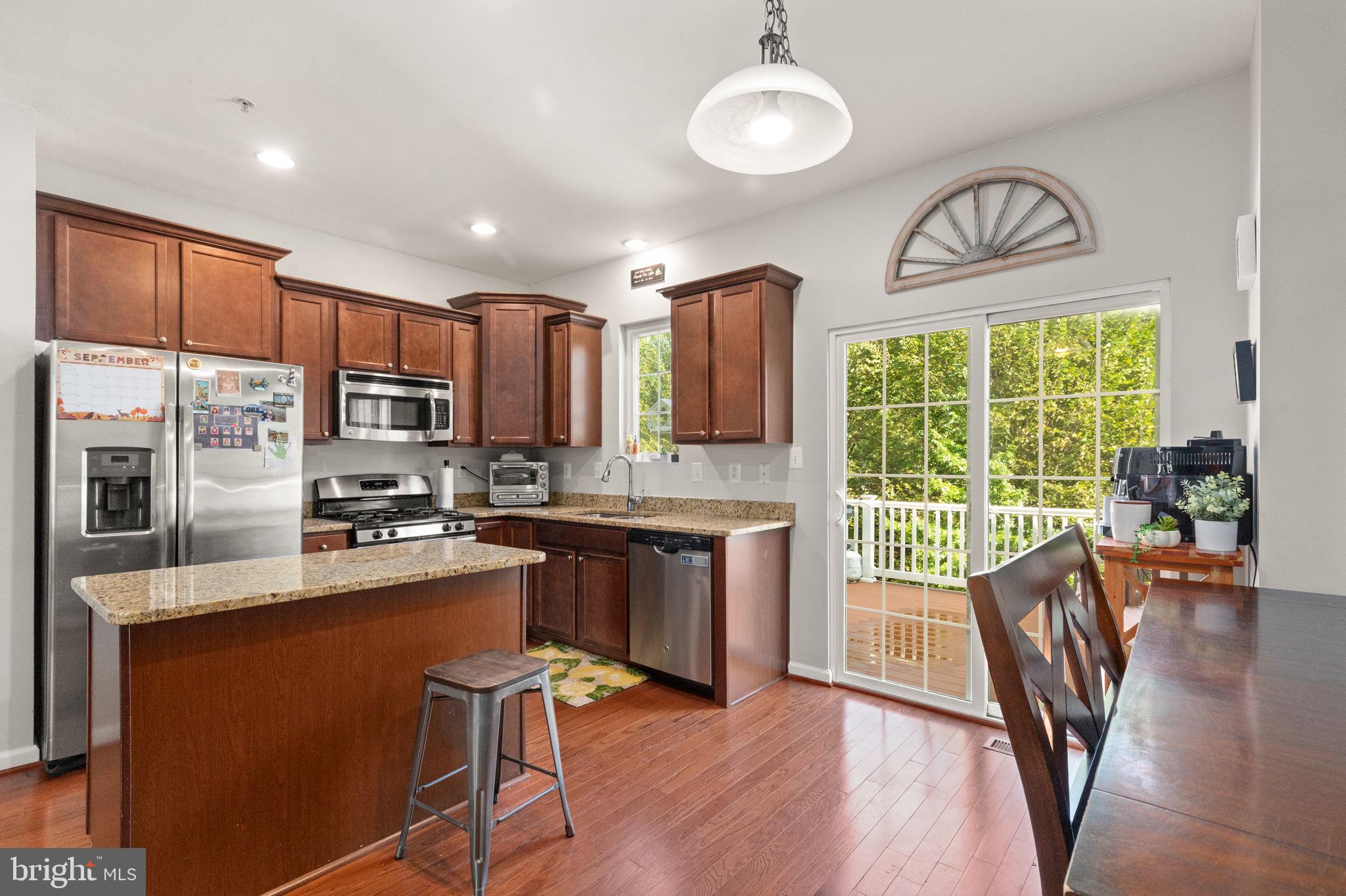 612 WARBLERS PERCH WAY