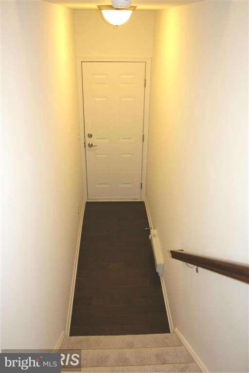 RESIDENCES AT CHERRY HILL - Residential Lease