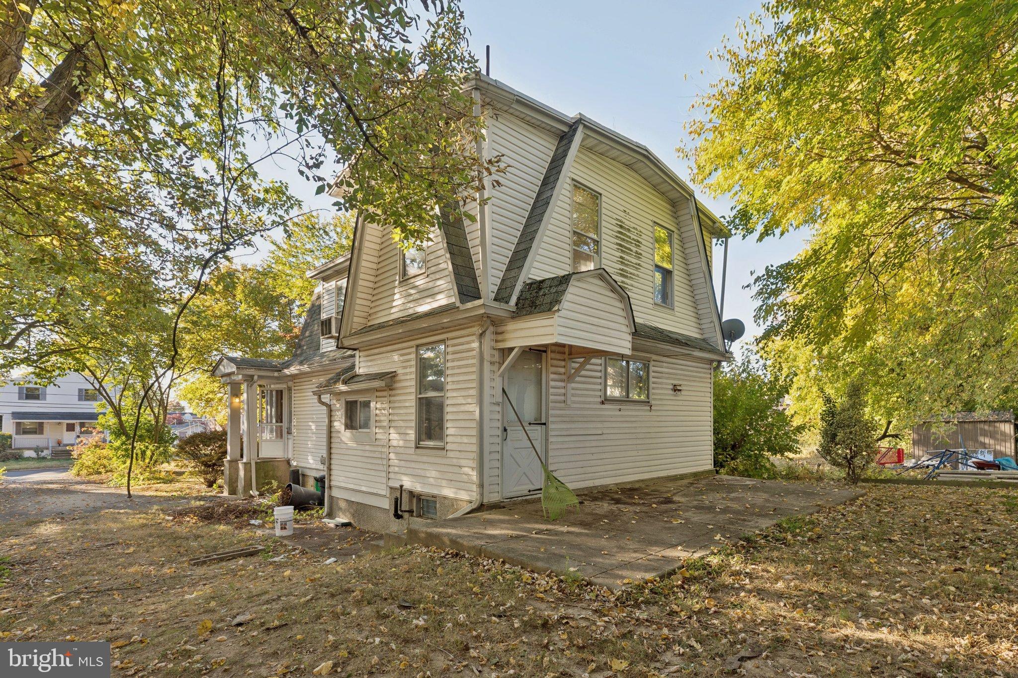 BRIARCLIFF - Residential