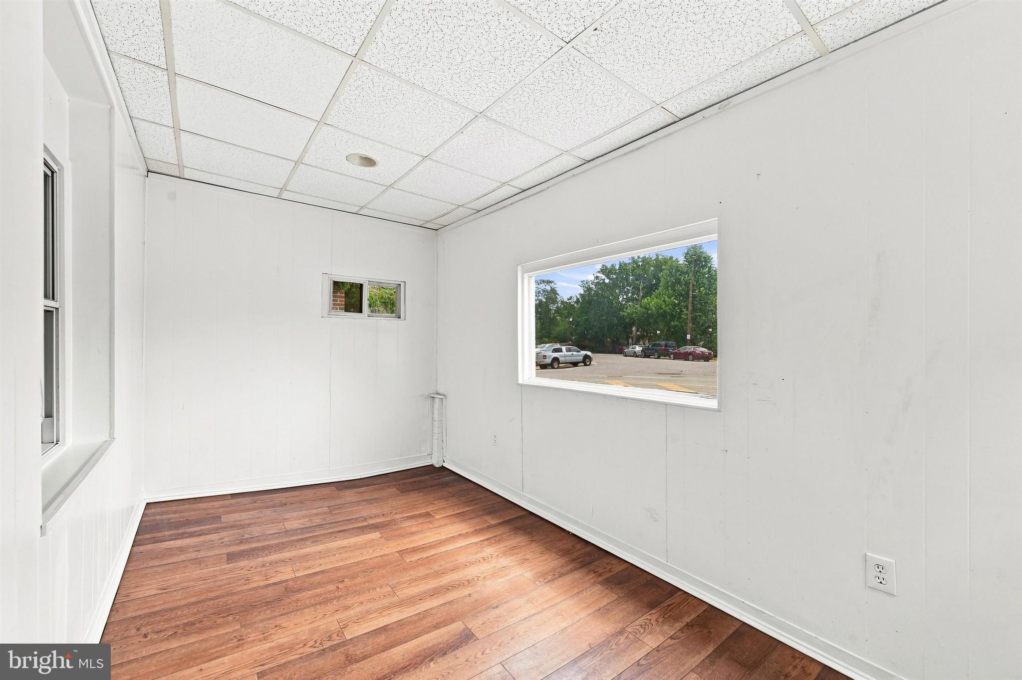 134 CHESTER PIKE
