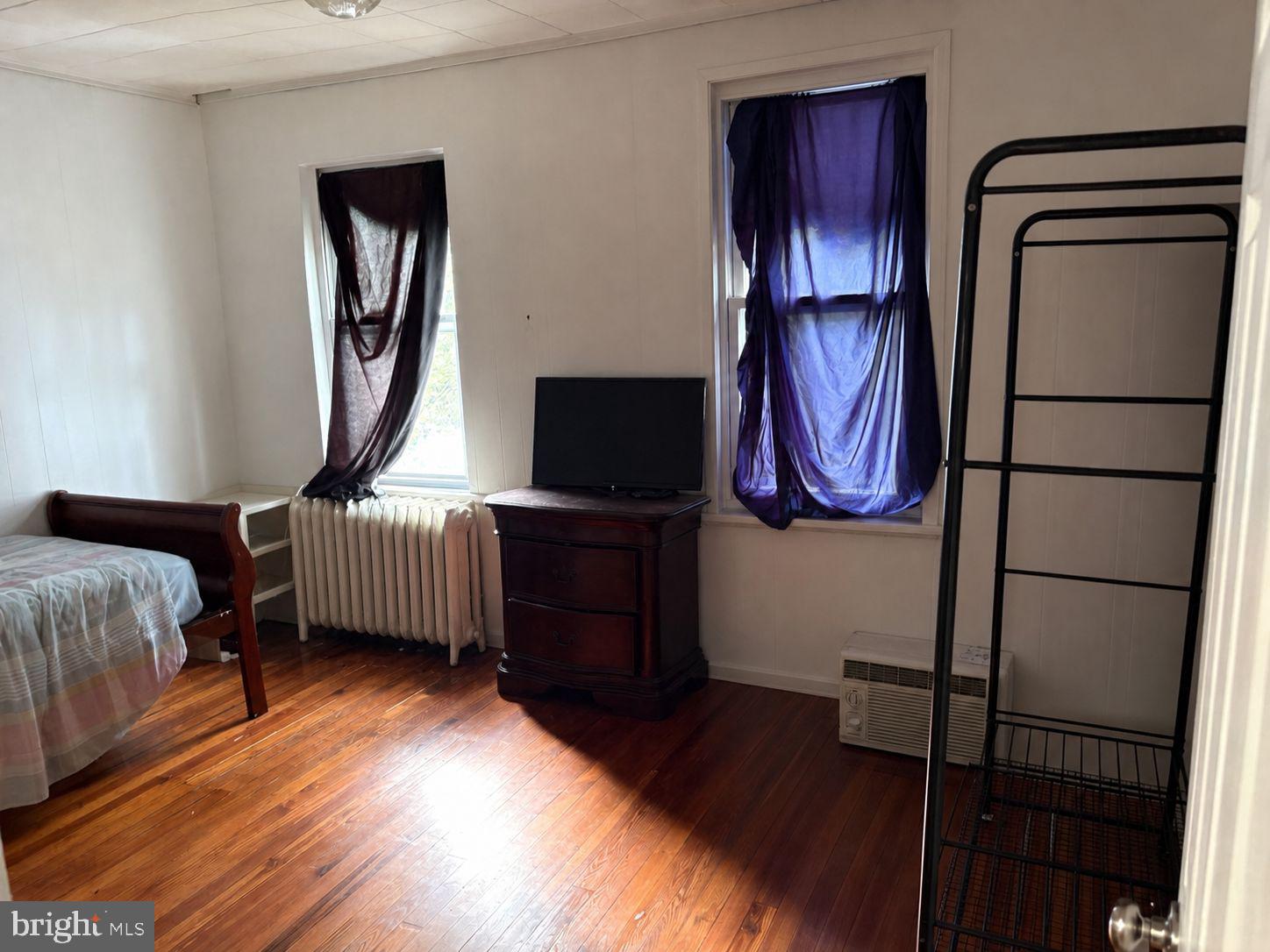 COLLINGDALE - Residential