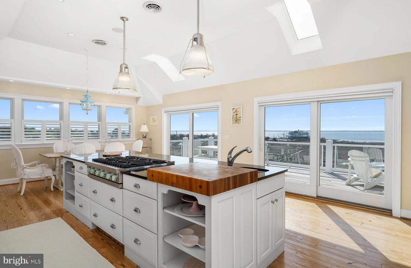 INDIAN BEACH - Residential