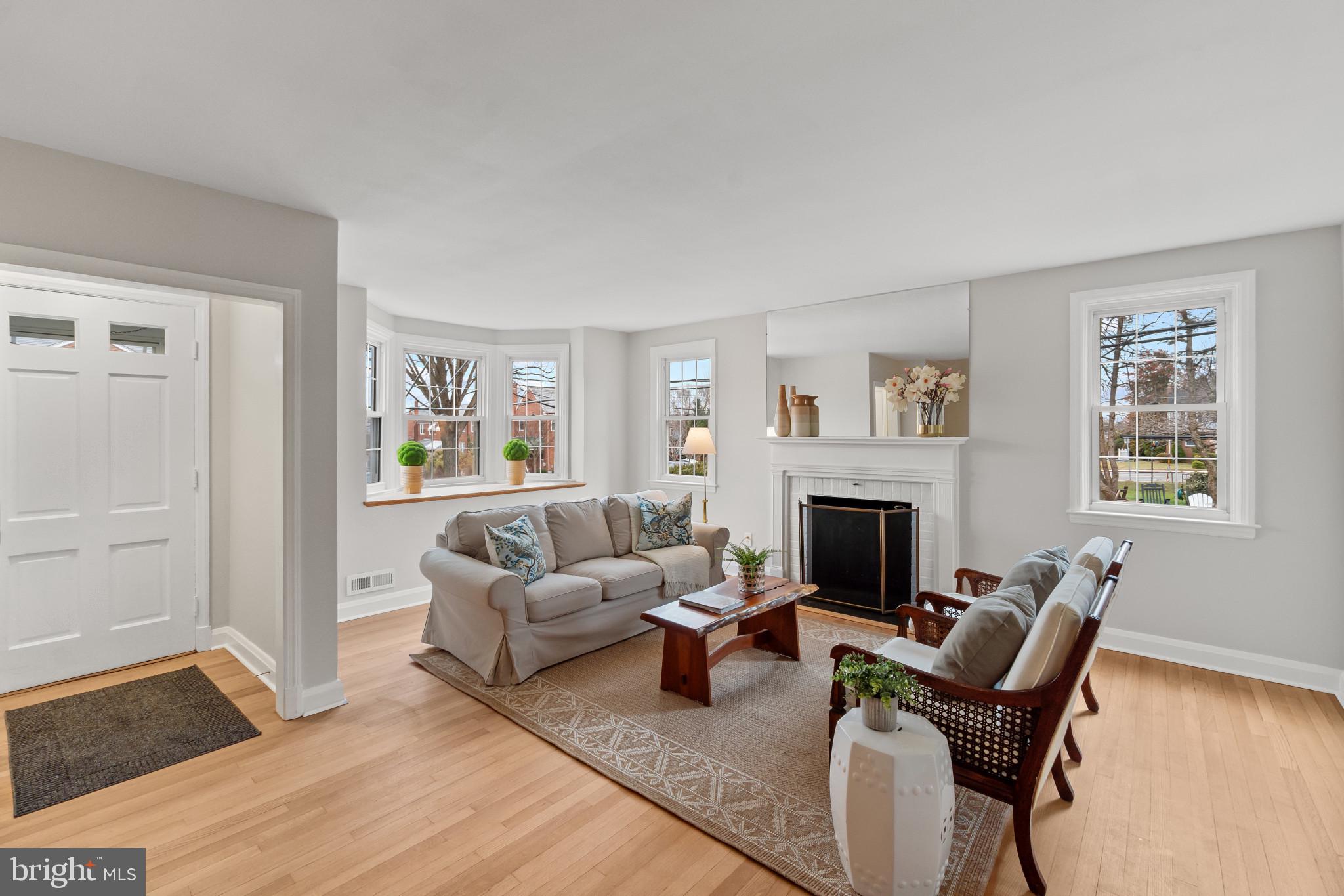 ACADEMY HEIGHTS - Residential