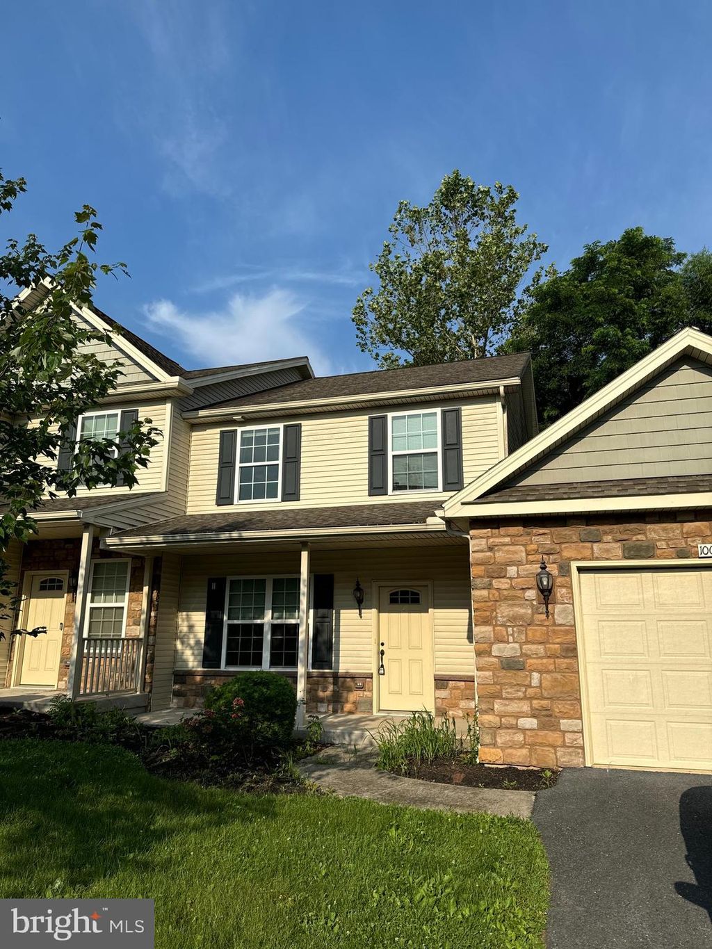 Photo of 100 Scully Place, LEWISBERRY, PA 17339 (MLS # PAYK2089302)