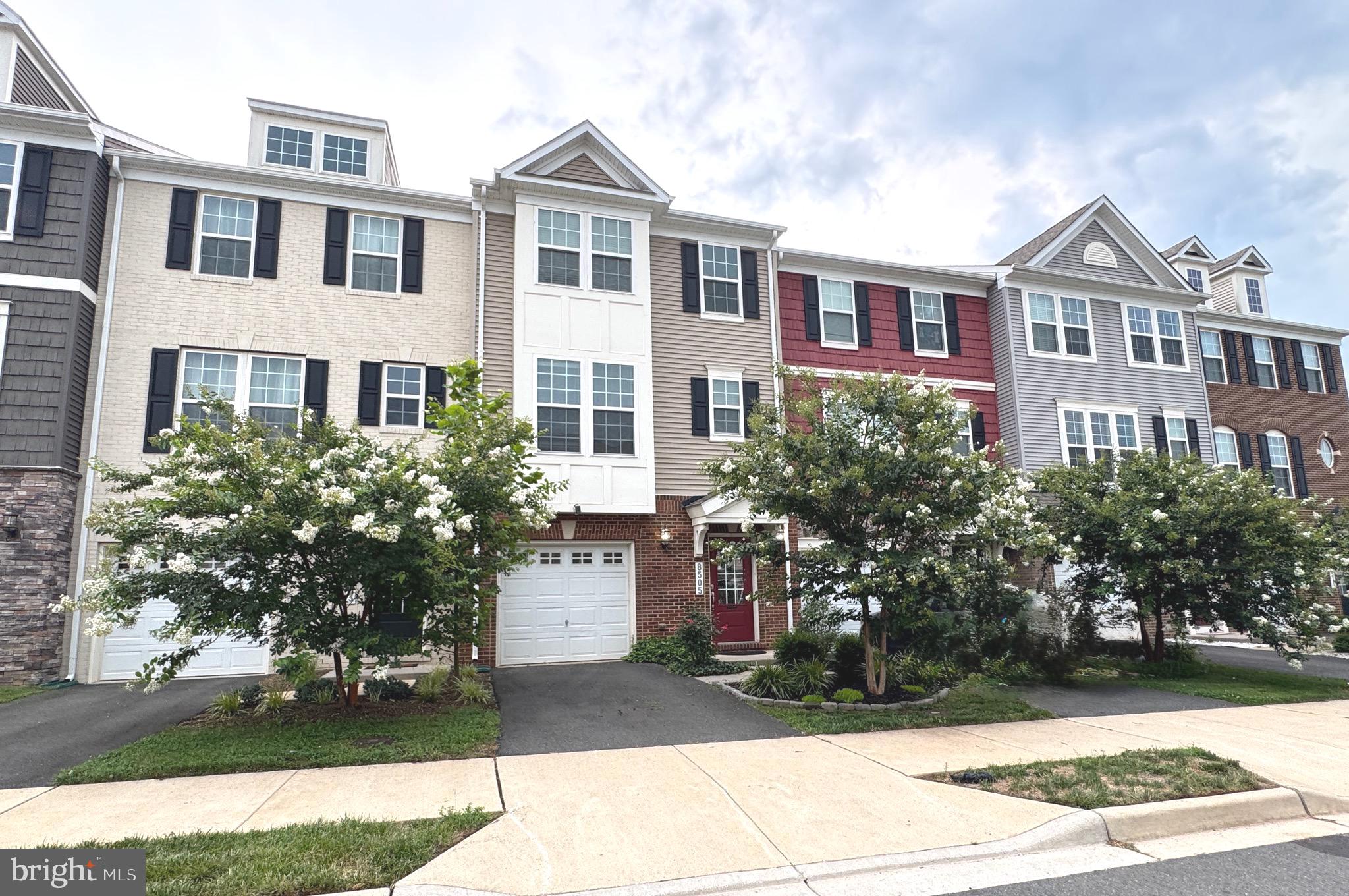 You won’t find a nicer townhouse with these upgrades at this price! This like new 3-bedroom, 3.5-bath home is move-in ready and perfectly located near shopping, and dining.
Step inside to a bright and open floorplan filled with natural light, recessed lighting, and beautiful modern finishes. The sleek kitchen is a showstopper…featuring quartz countertops, stainless steel appliances, a large center island, and plenty of space for hosting.
Upstairs, the spacious primary suite offers a luxurious en-suite bath and a massive walk-in closet. Two additional bedrooms, a full hall bath, and a convenient front-load washer and dryer complete the upper level.
The entry level welcomes you with a large foyer, access to the 1-car garage, a generous rec room, full bath, and utility room. Enjoy outdoor living with a brand-new Trex deck, a private fenced yard, and a walk-out patio.
This is the one you’ve been waiting for—schedule a private tour or visit our open house!