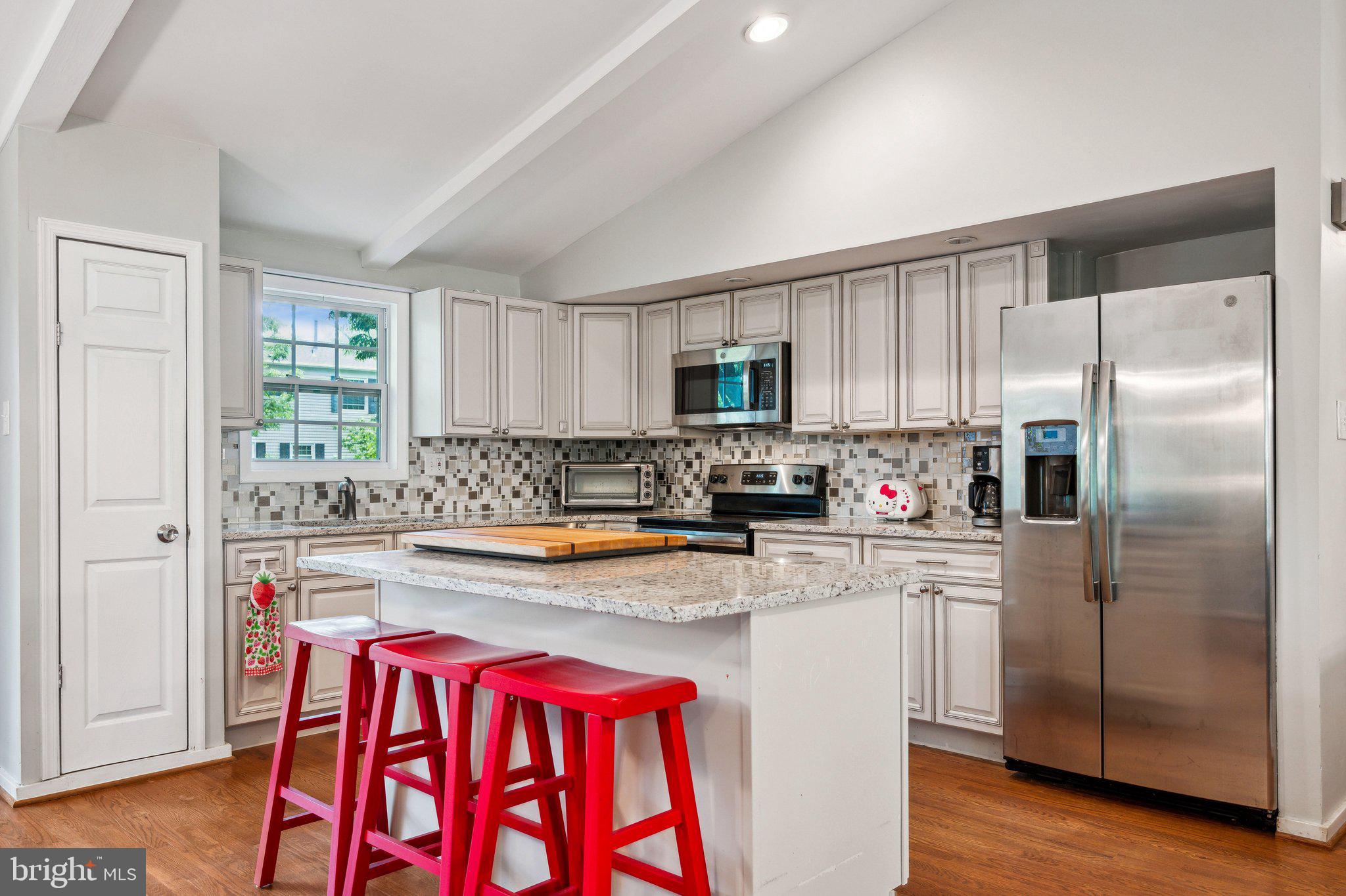 VILLAGE OF LONG REACH - Residential