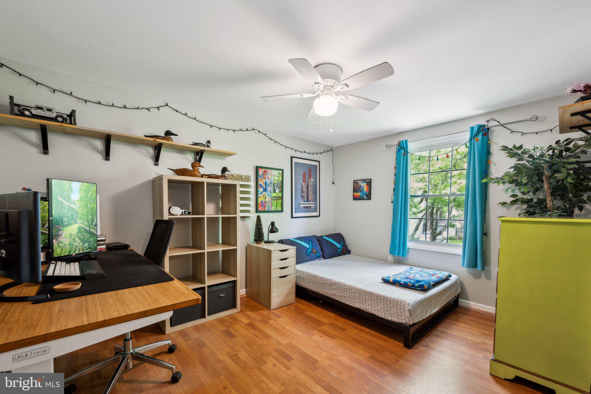 VILLAGE OF LONG REACH - Residential