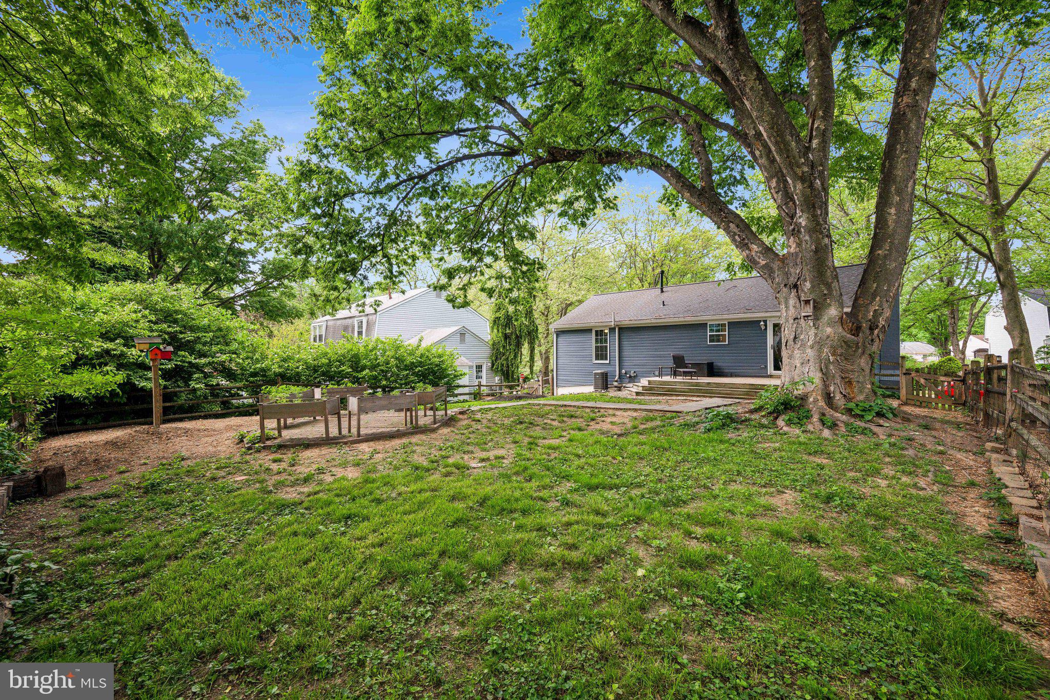 VILLAGE OF LONG REACH - Residential