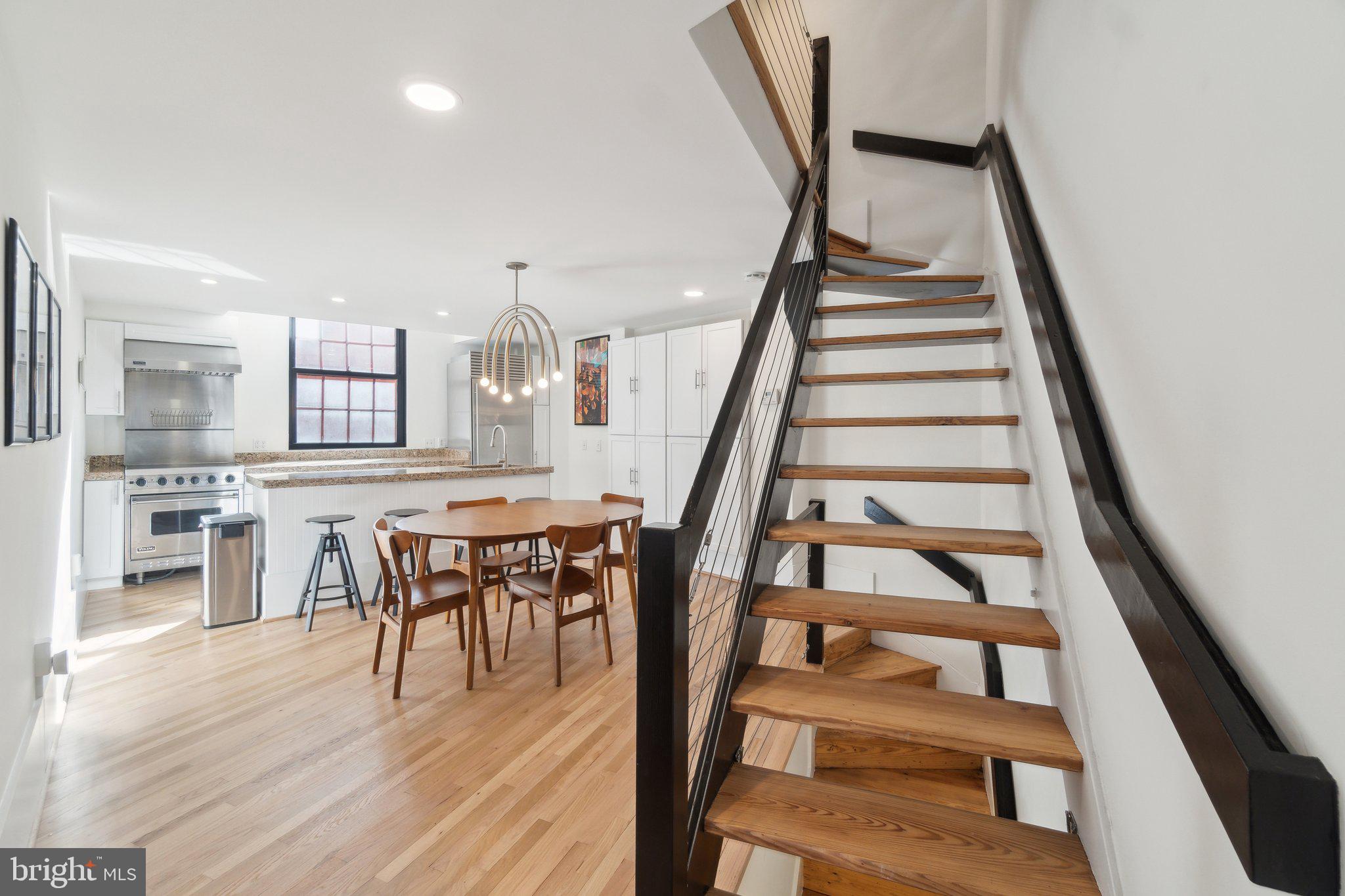 LOGAN CIRCLE - Residential