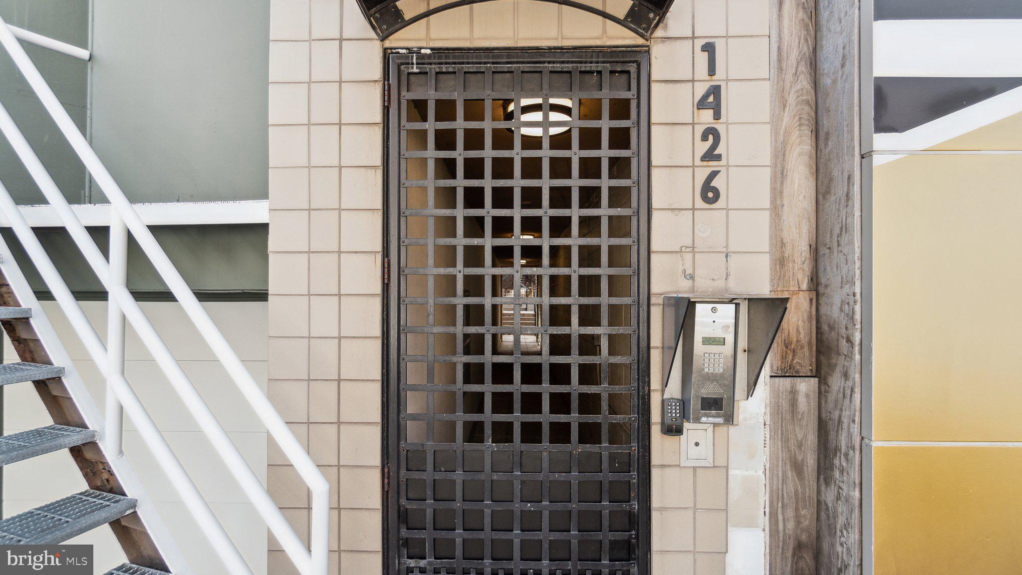 LOGAN CIRCLE - Residential