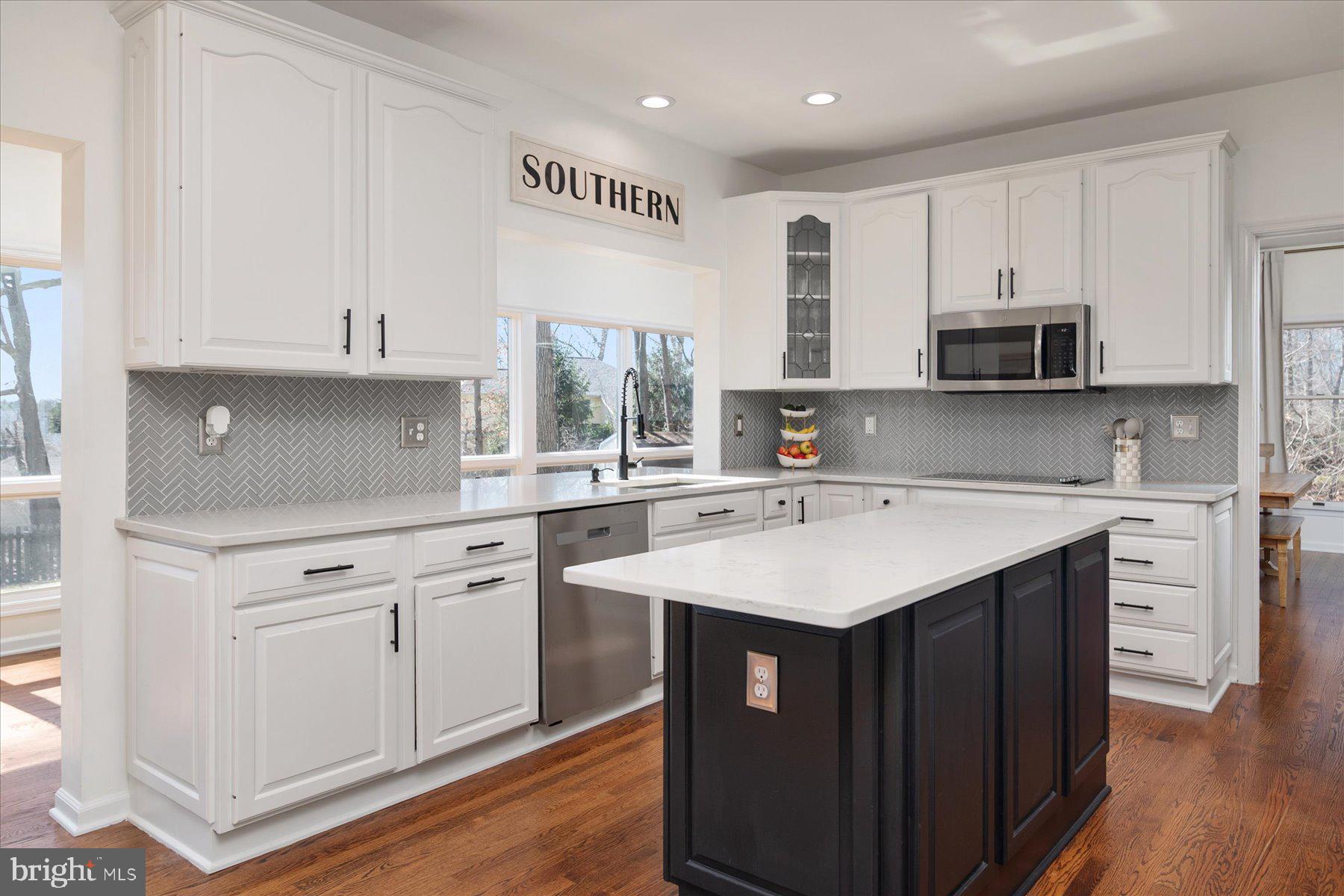 OAKMONT GREEN - Residential