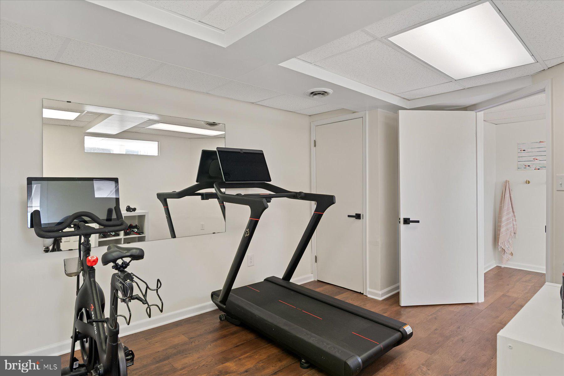 OAKMONT GREEN - Residential