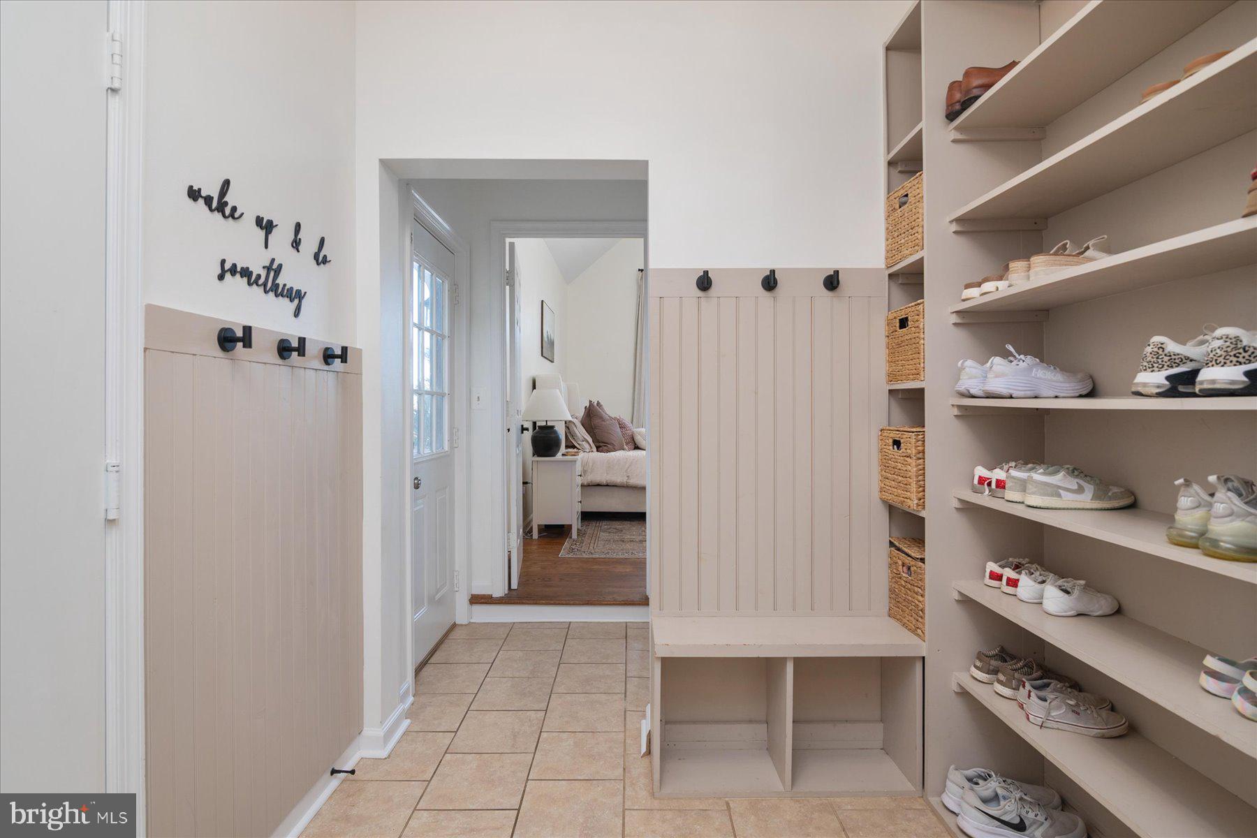 OAKMONT GREEN - Residential