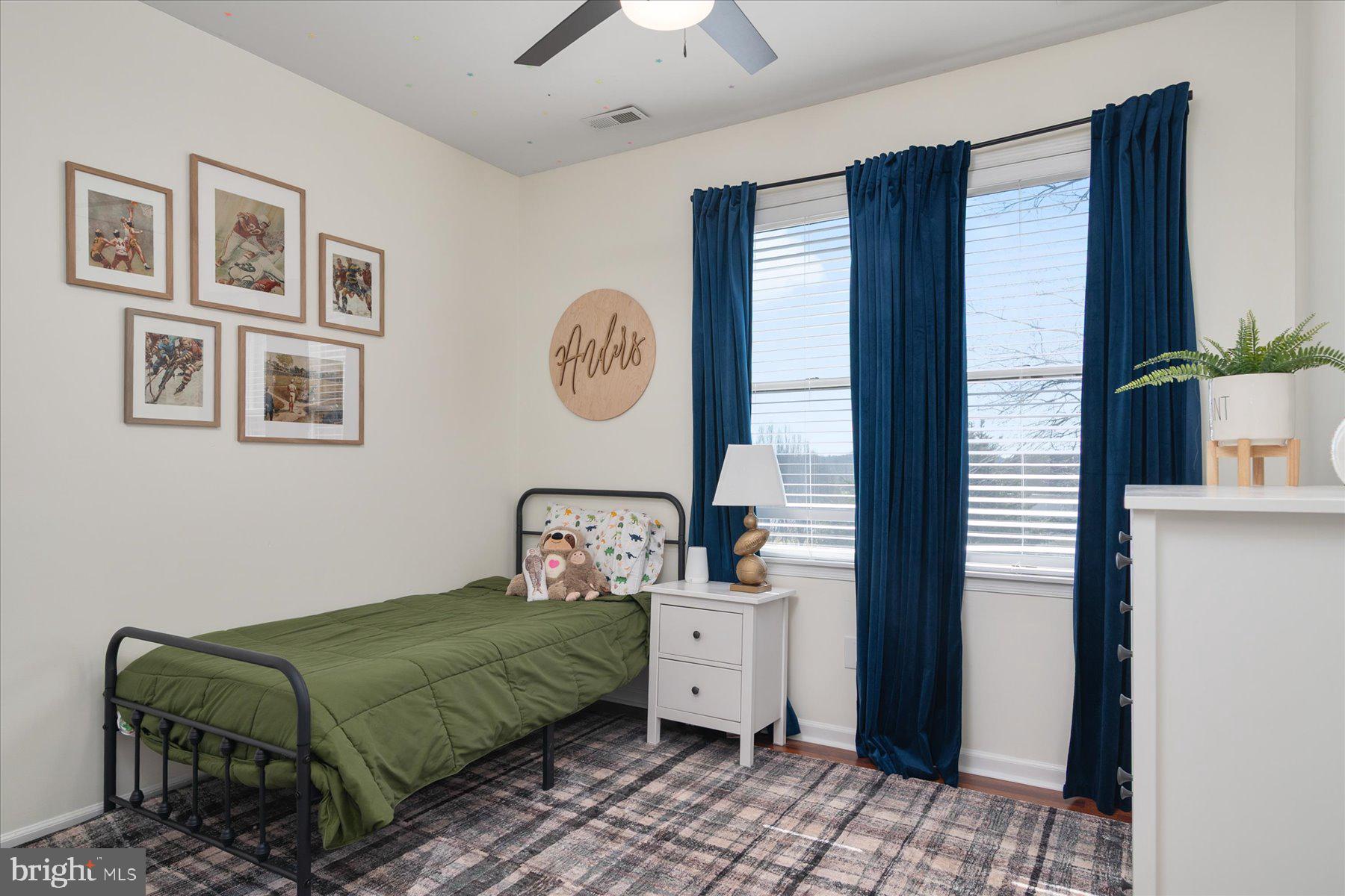 OAKMONT GREEN - Residential