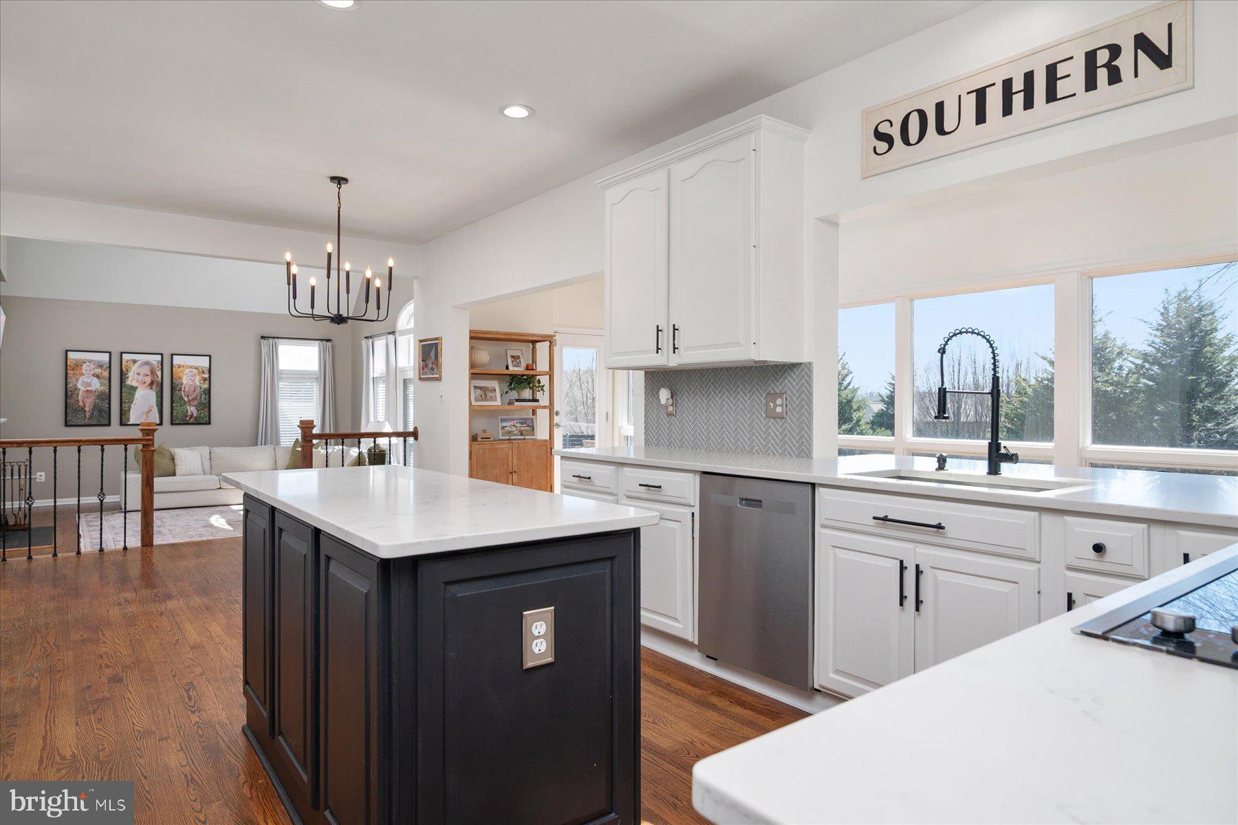 OAKMONT GREEN - Residential