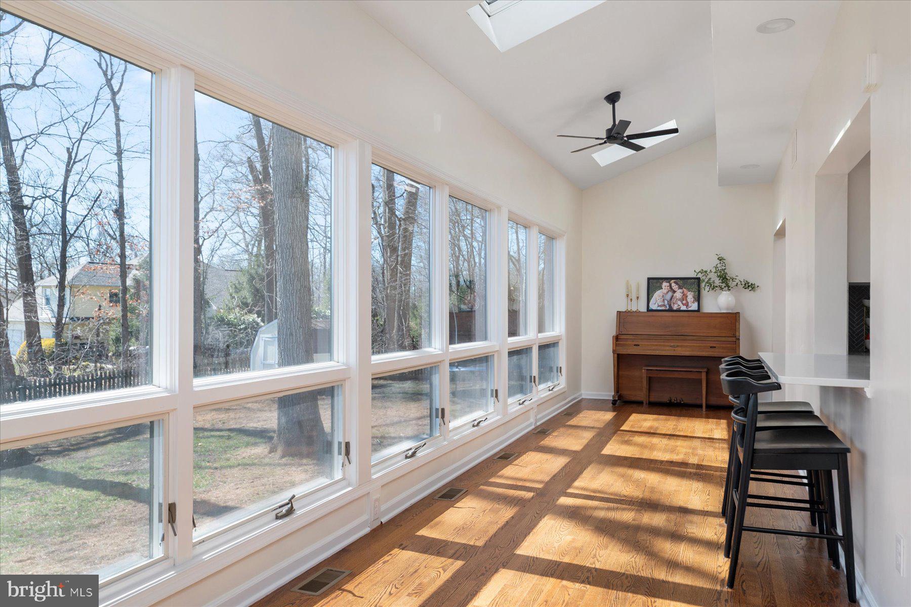 OAKMONT GREEN - Residential