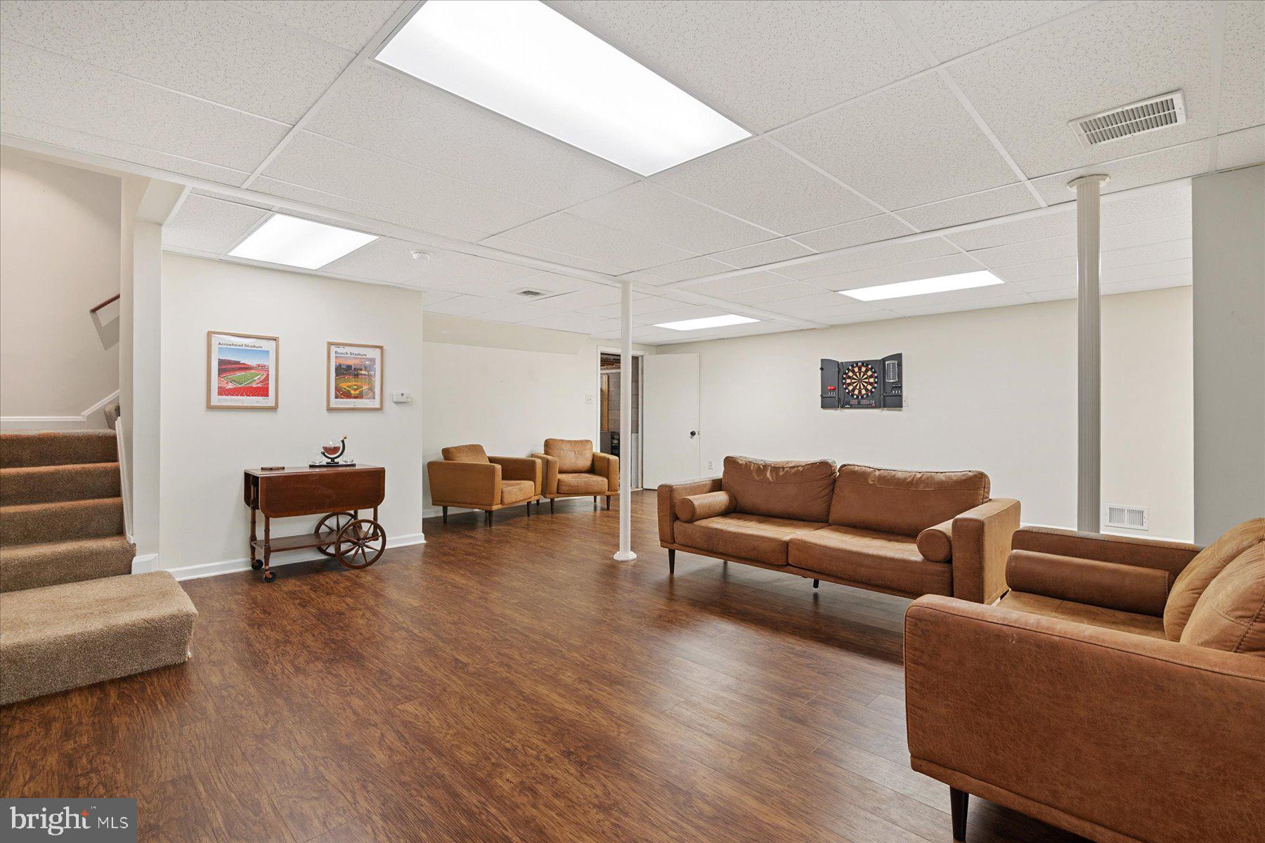 OAKMONT GREEN - Residential