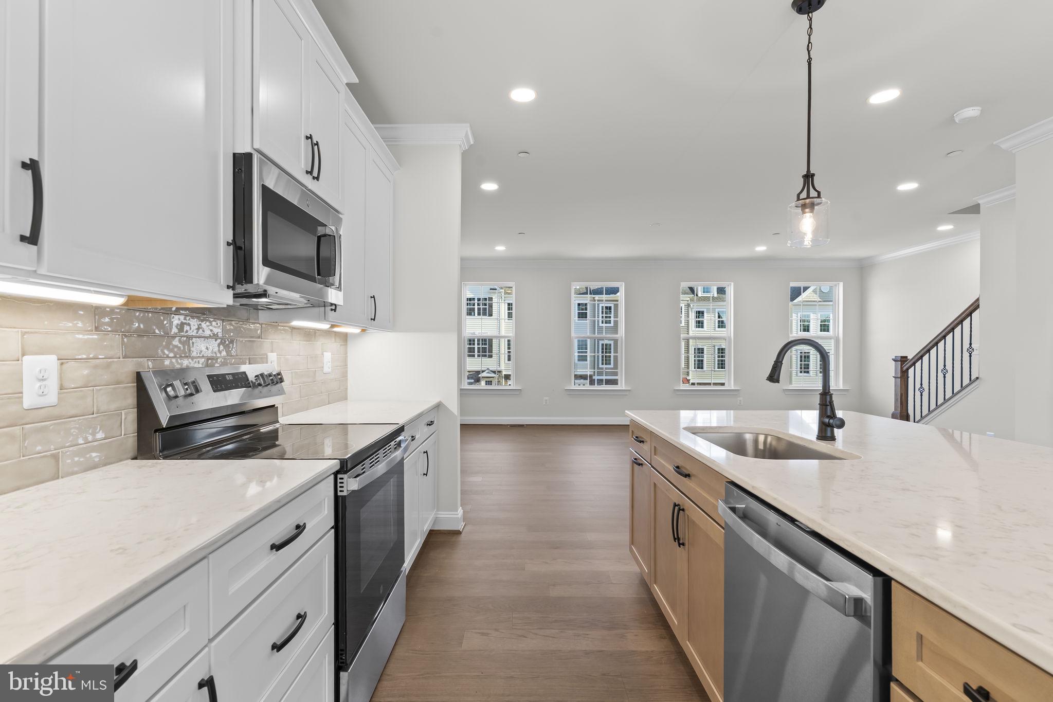 MEADOWS AT TOWN RUN II - Residential