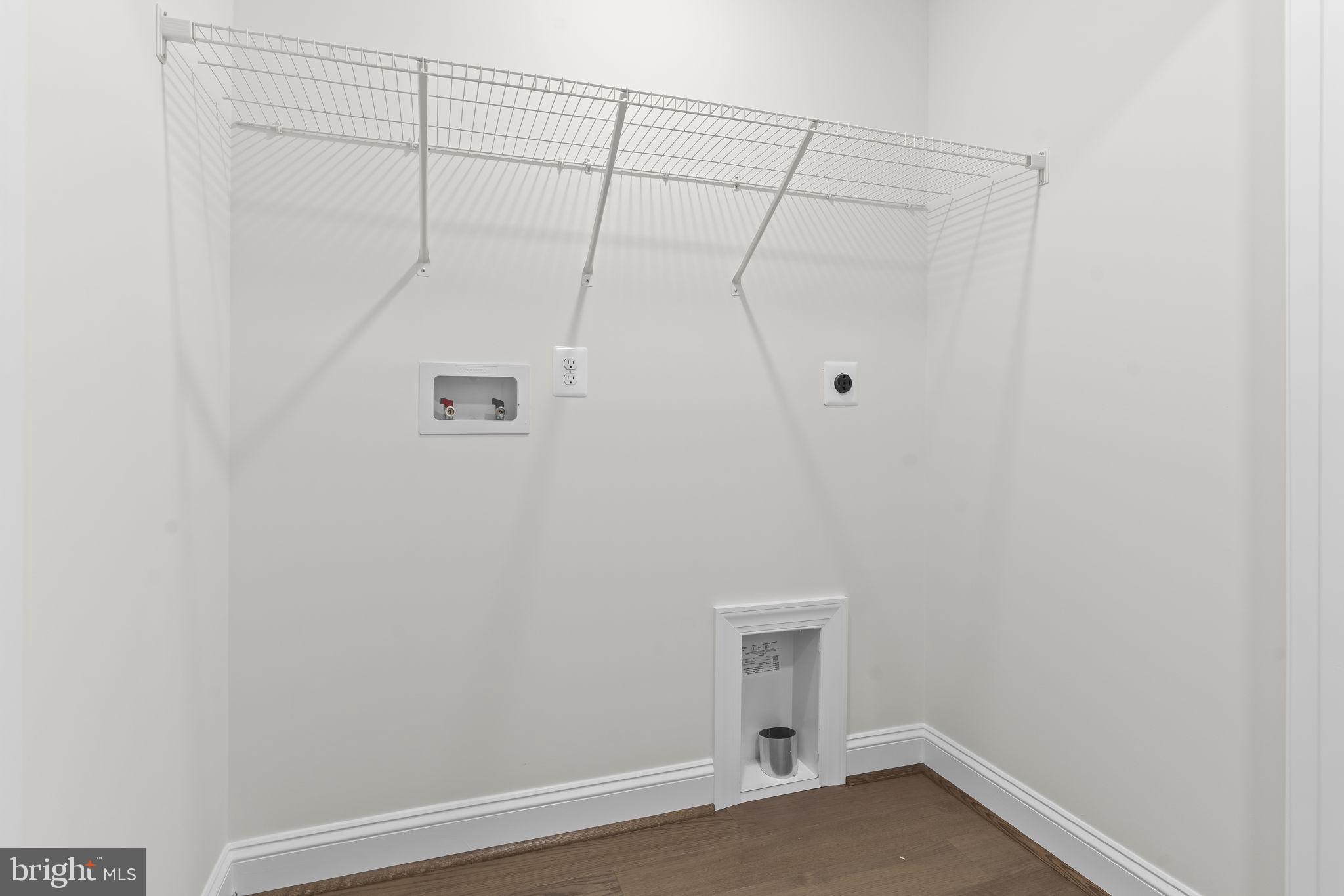 MEADOWS AT TOWN RUN II - Residential