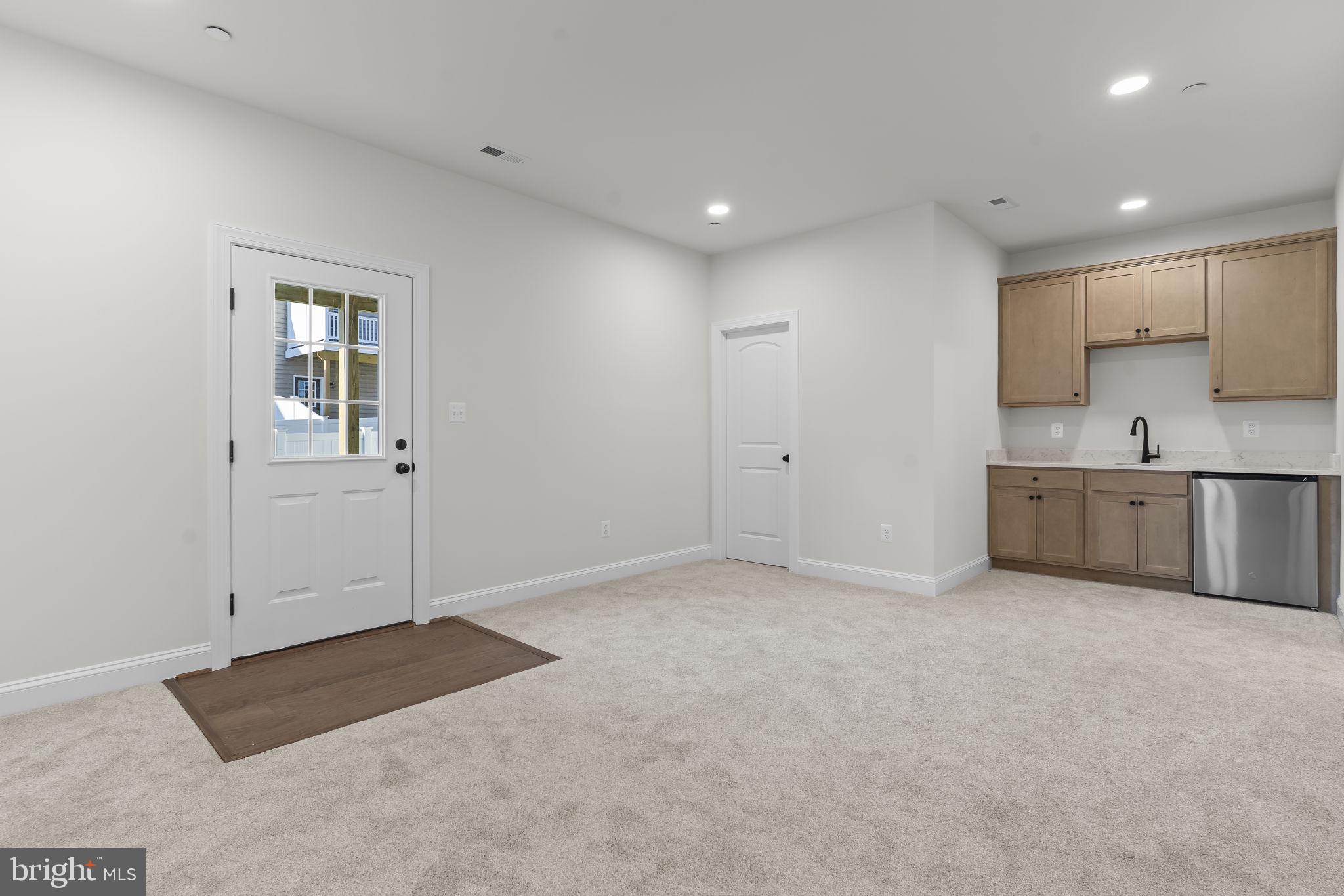 MEADOWS AT TOWN RUN II - Residential